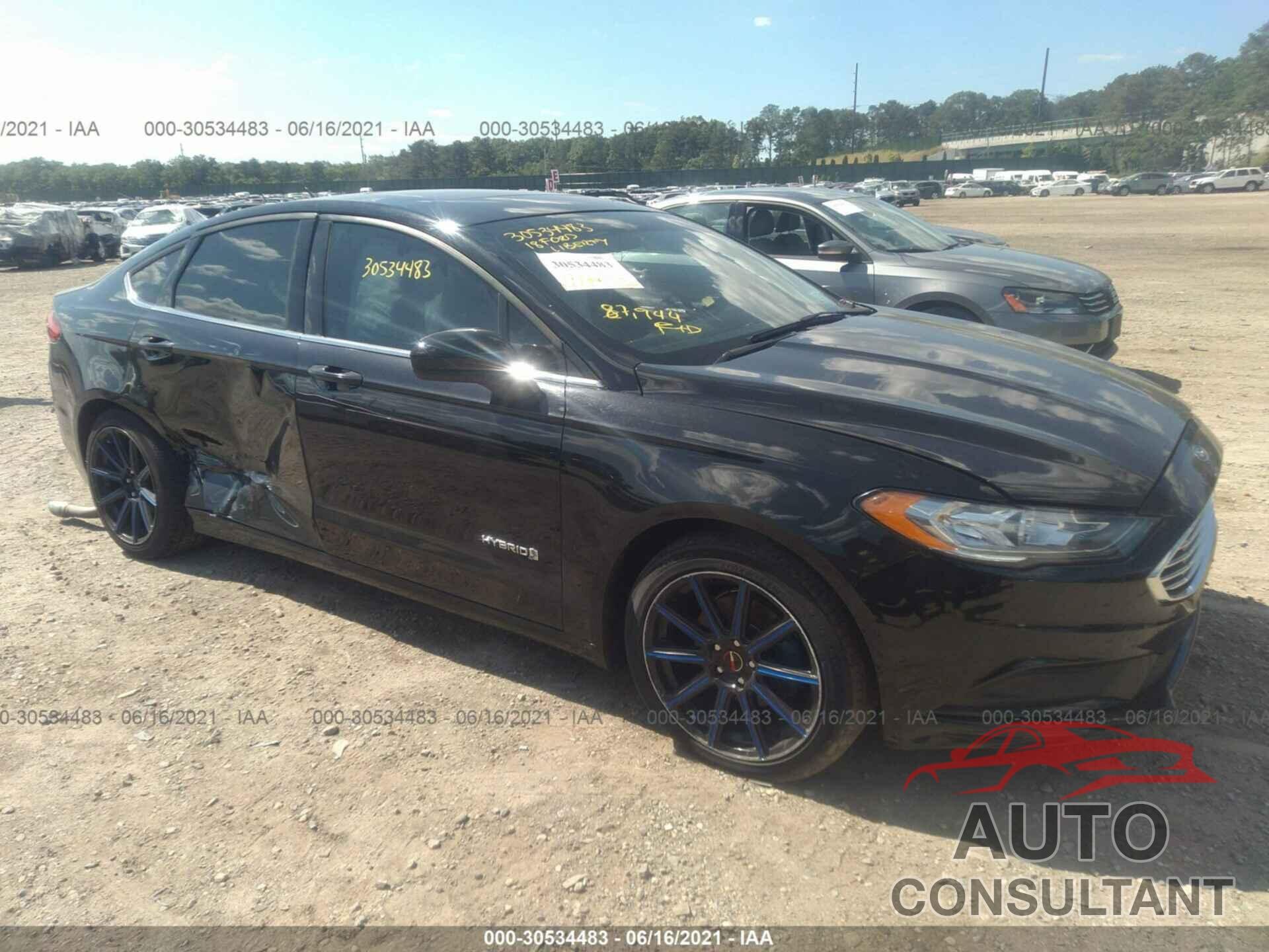 FORD FUSION HYBRID 2018 - 3FA6P0LU4JR137650