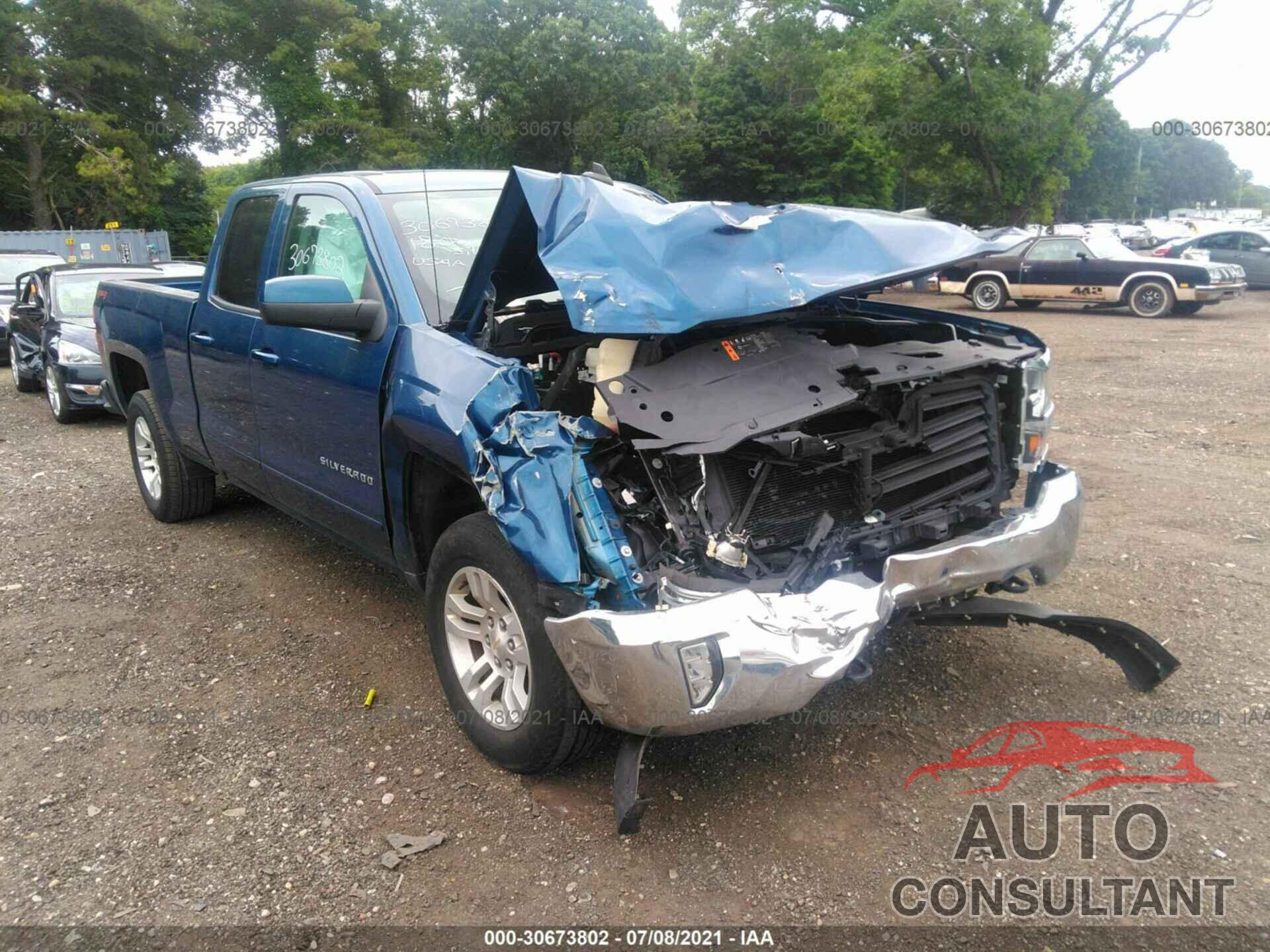 CHEVROLET SILVERADO 1500 2018 - 2GCVKREC5J1113309