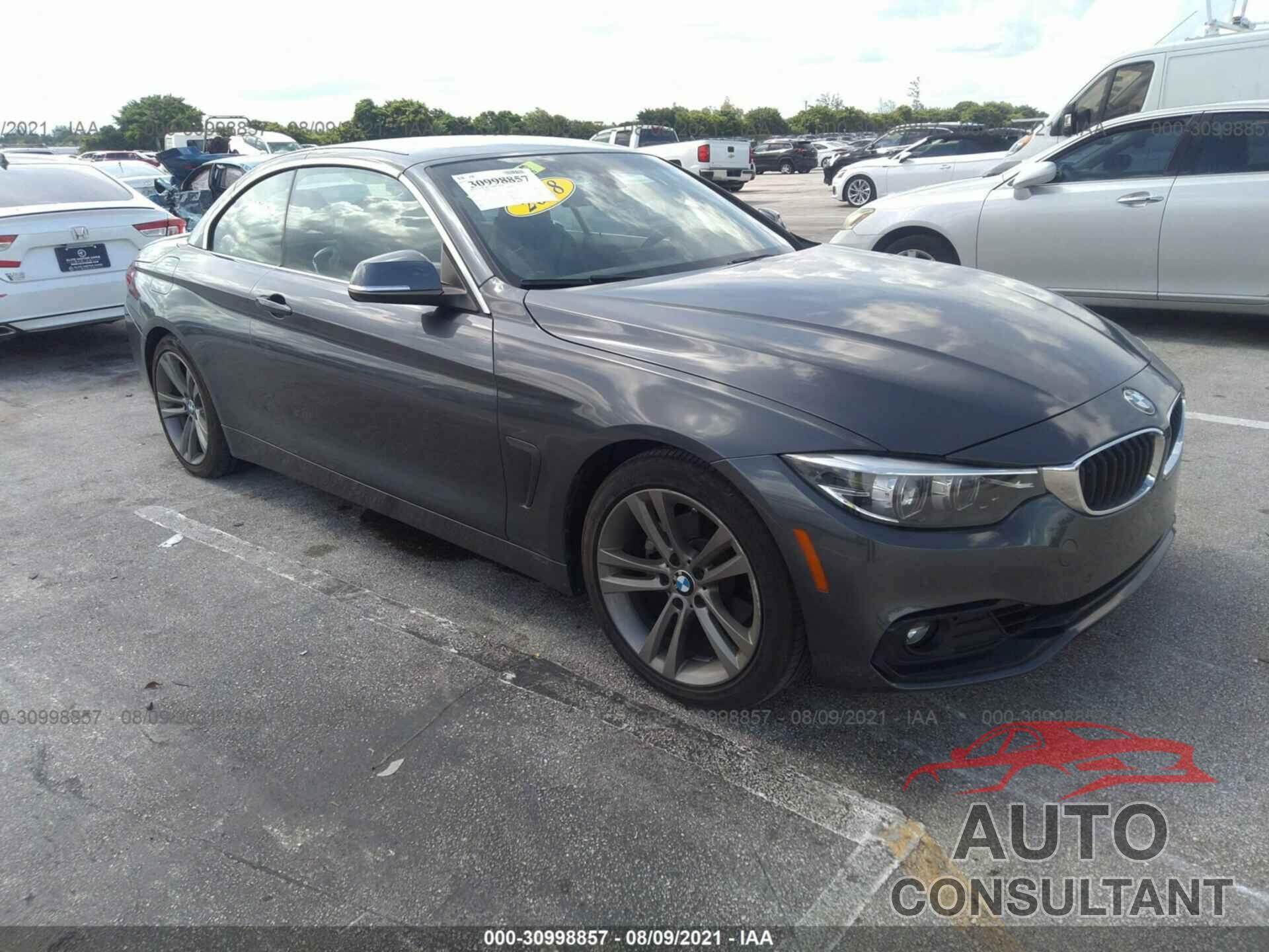 BMW 4 SERIES 2018 - WBA4Z1C54JEC60457