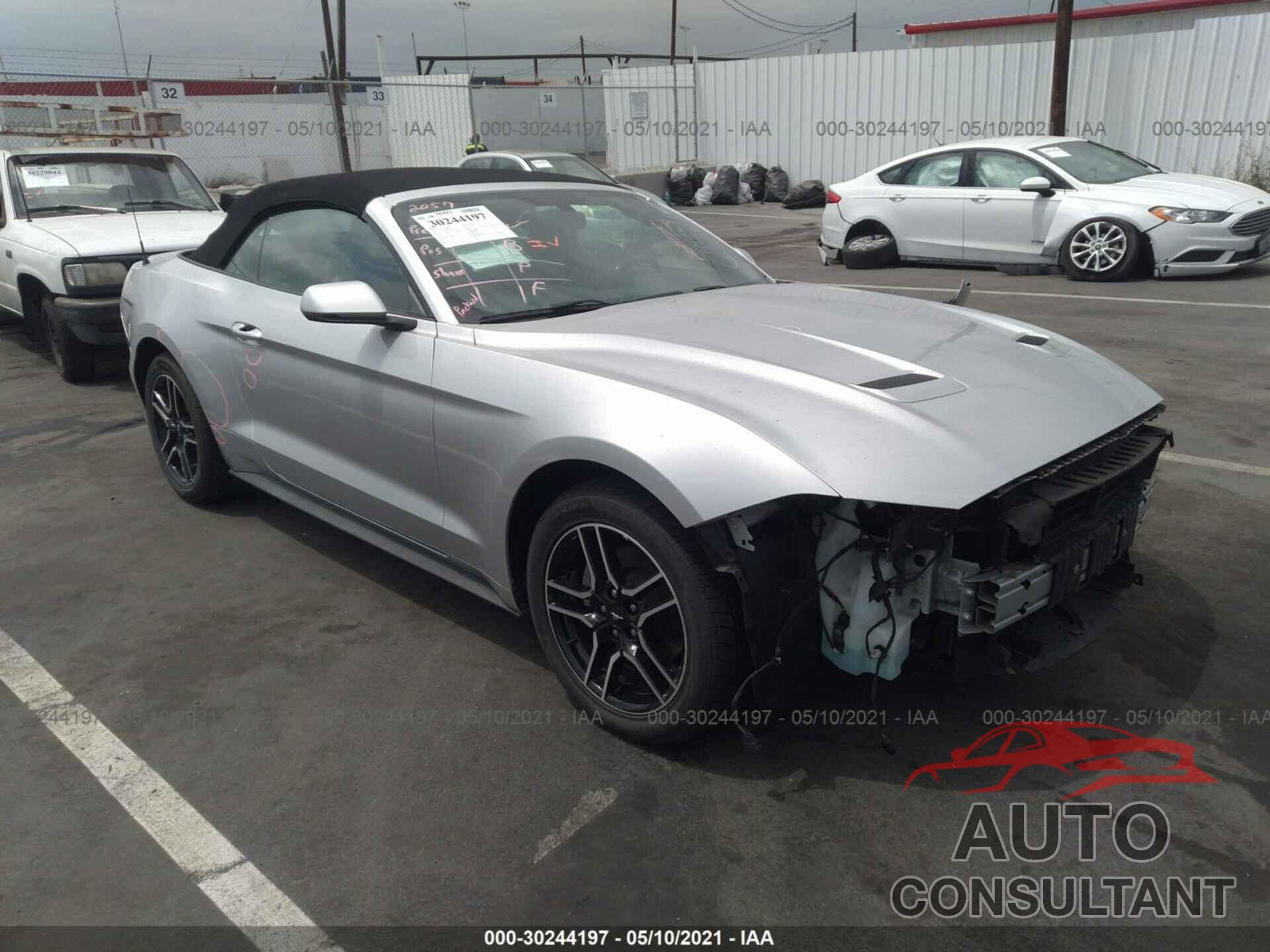 FORD MUSTANG 2018 - 1FATP8UH9J5155681