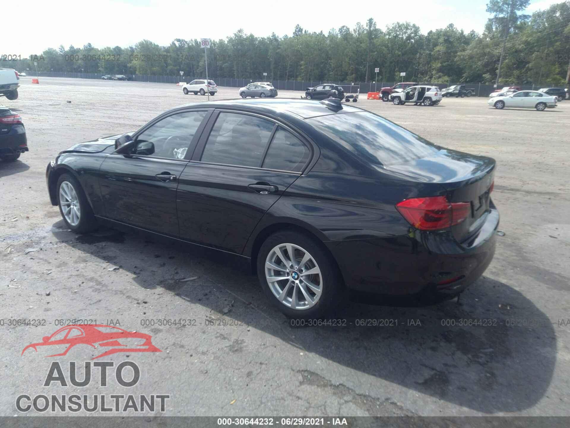 BMW 3 SERIES 2016 - WBA8E1G54GNU10225