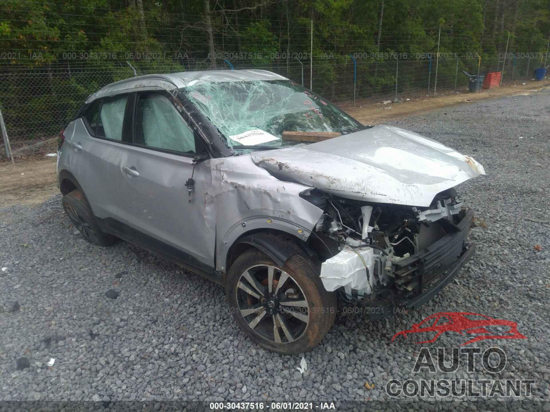 NISSAN KICKS 2019 - 3N1CP5CU6KL550347