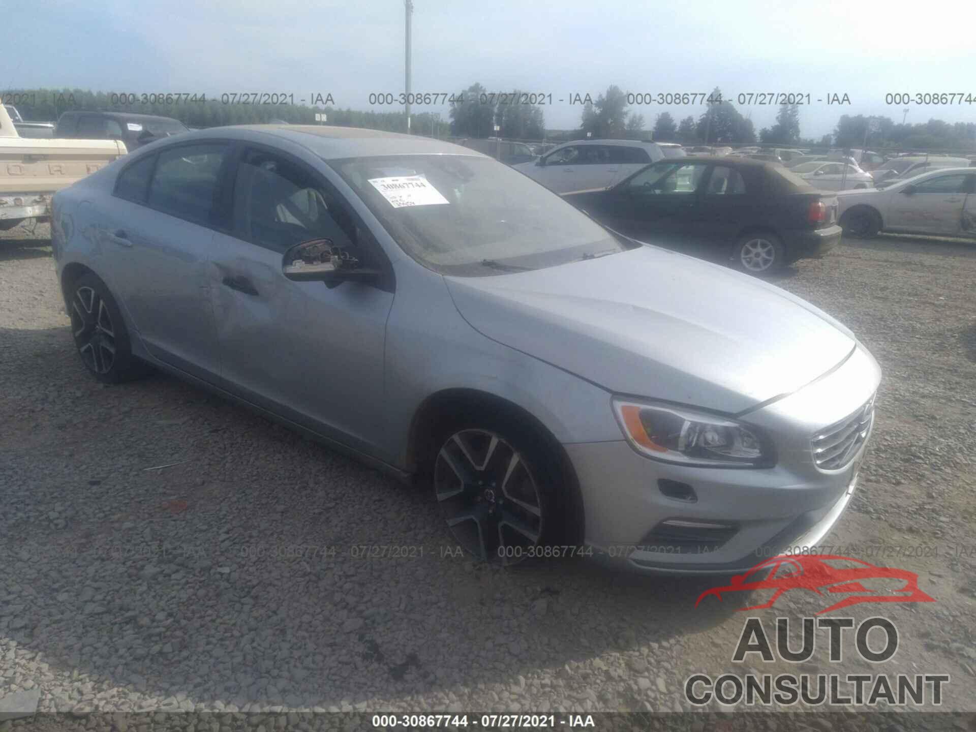 VOLVO S60 2017 - YV140MTL8H2425832