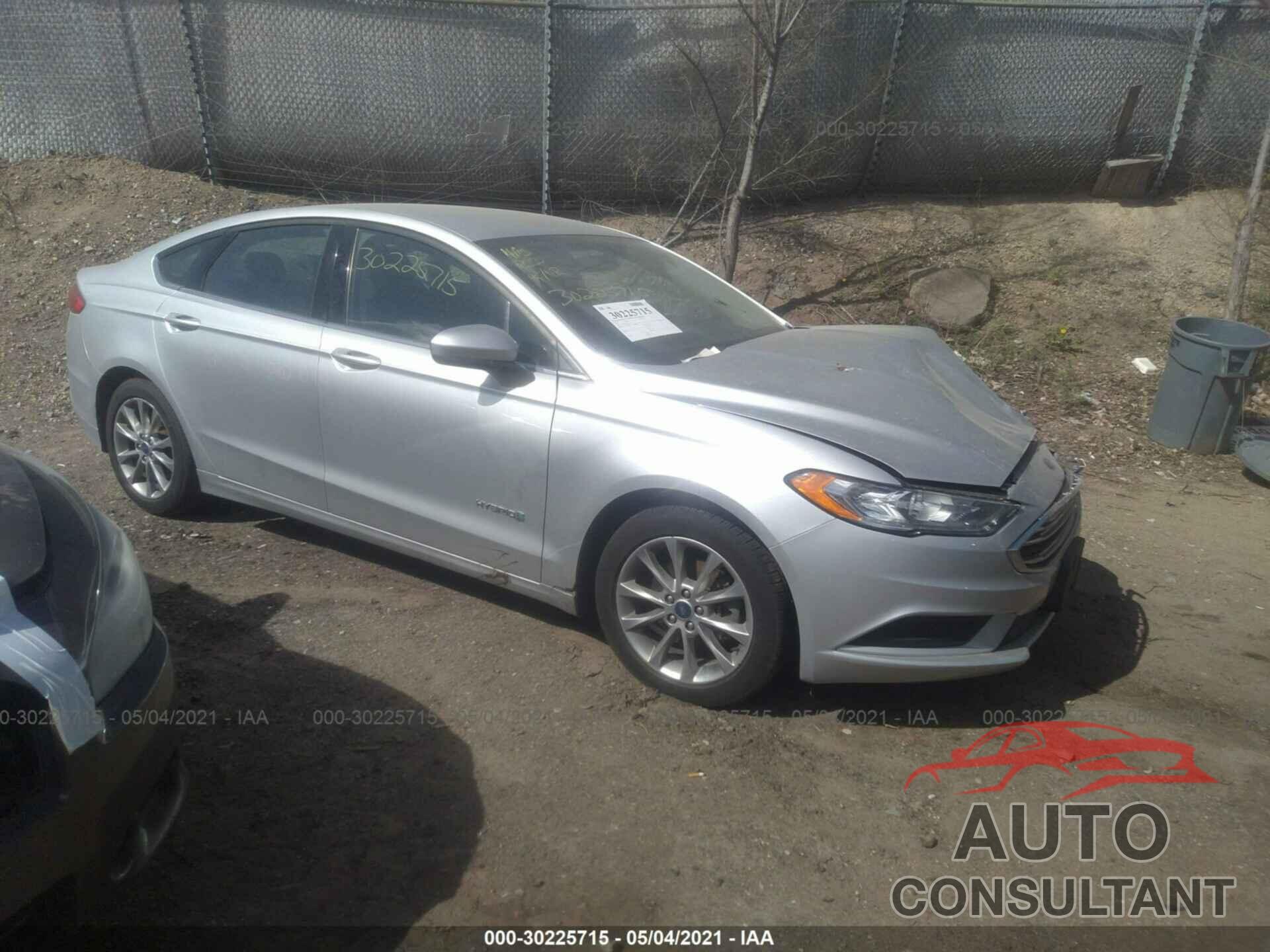 FORD FUSION 2017 - 3FA6P0LU8HR157541