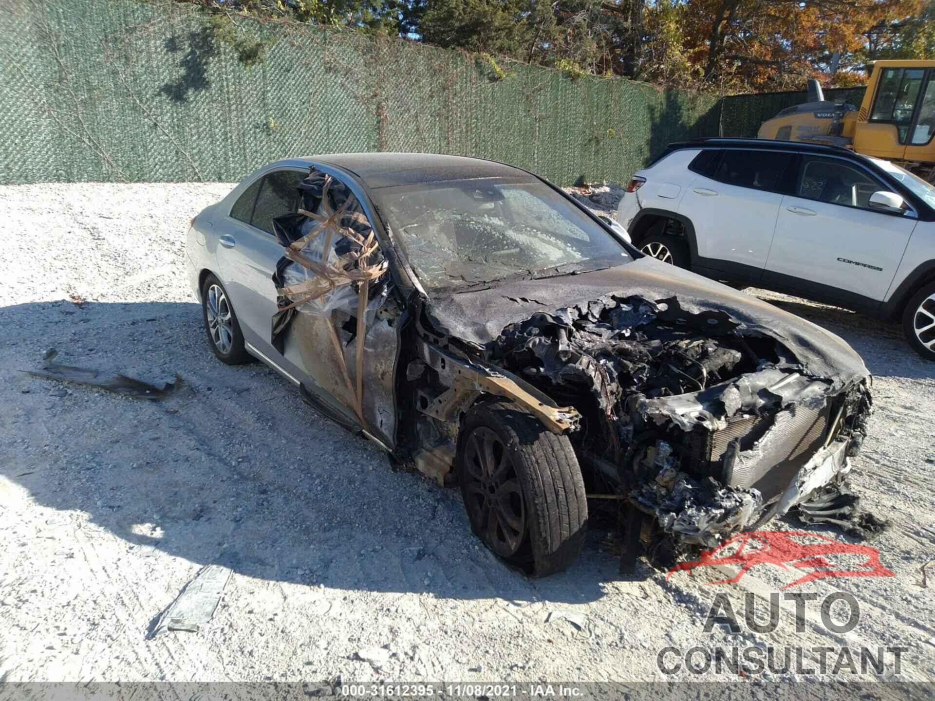 MERCEDES-BENZ C-CLASS 2017 - 55SWF4KB7HU206541