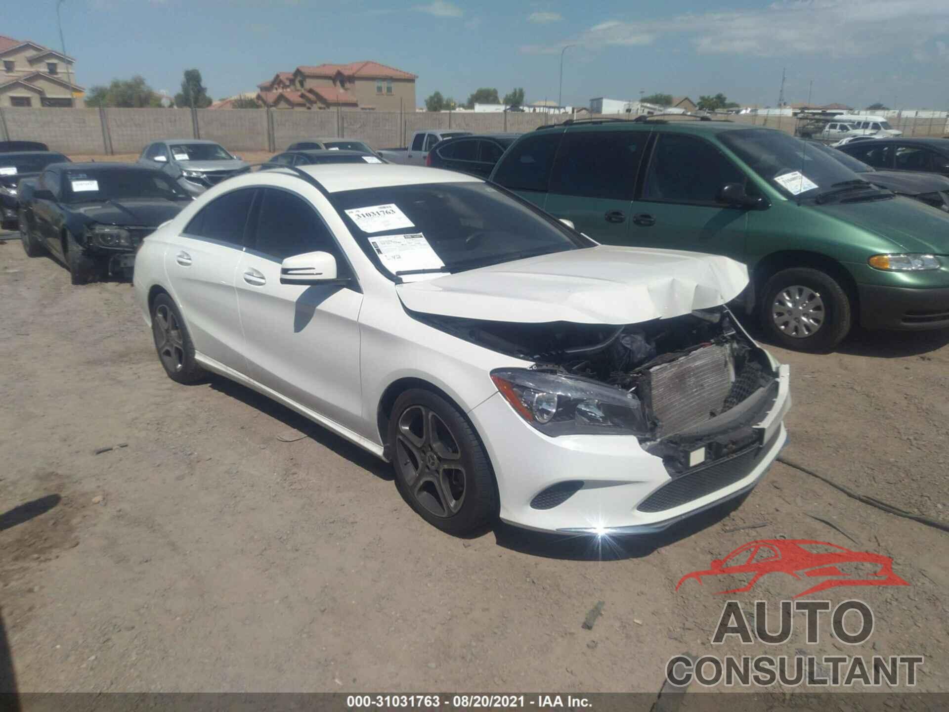 MERCEDES-BENZ CLA 2018 - WDDSJ4EB8JN563394