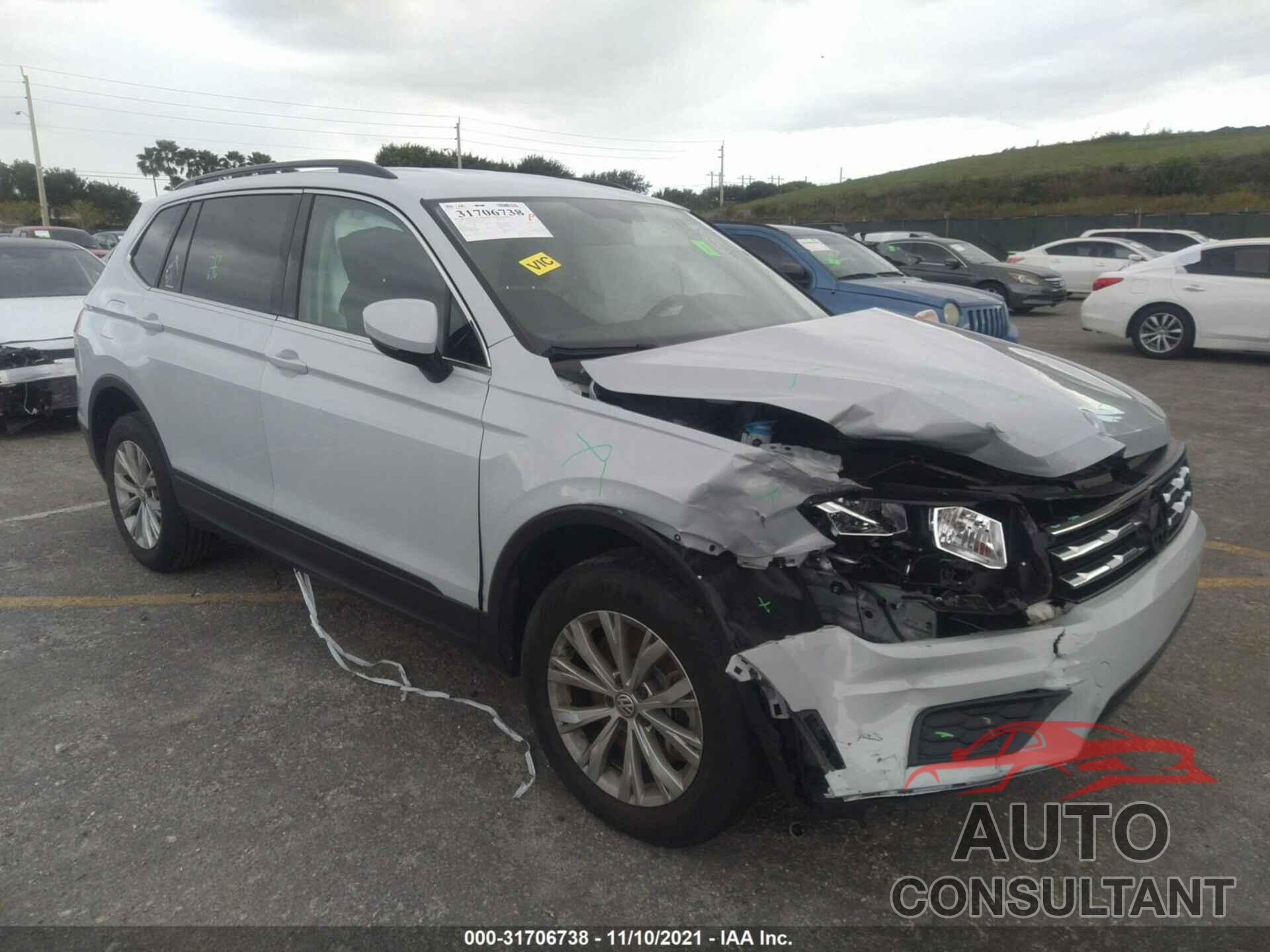 VOLKSWAGEN TIGUAN 2019 - 3VV3B7AX4KM044449