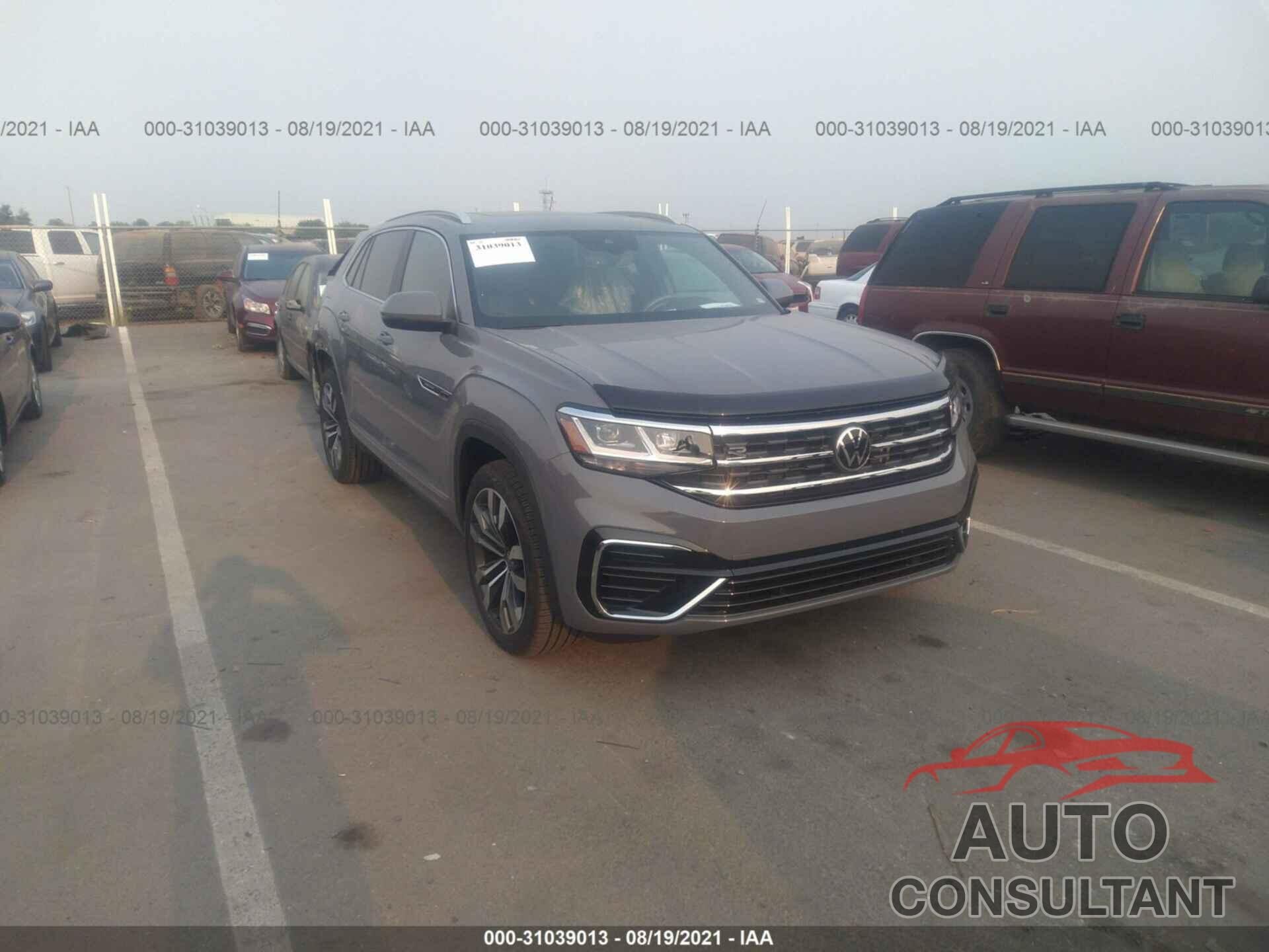 VOLKSWAGEN ATLAS CROSS SPORT 2021 - 1V2CE2CA0MC212561