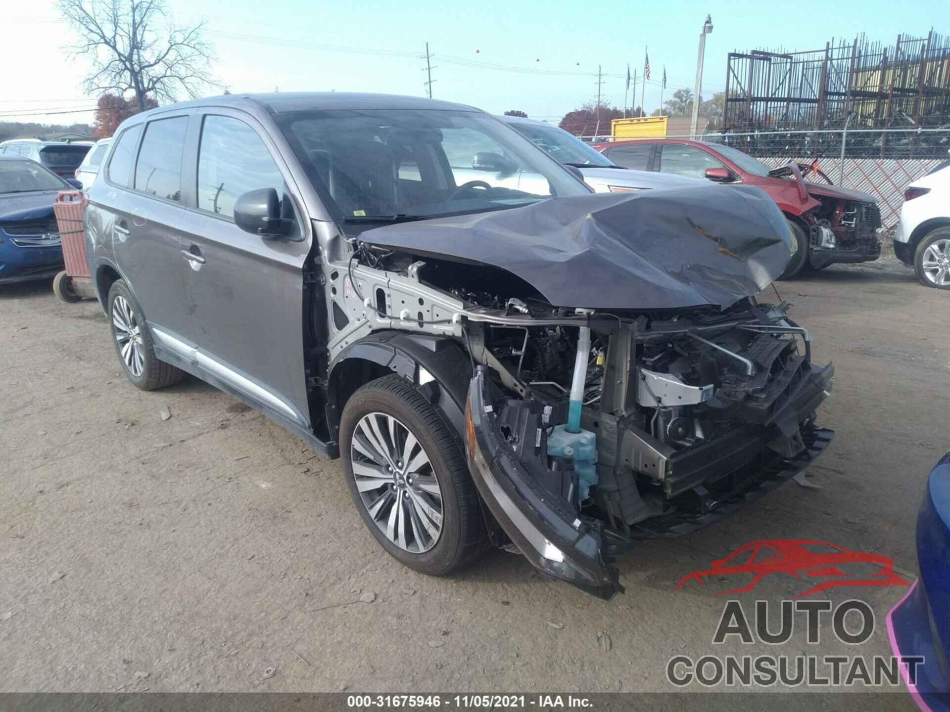 MITSUBISHI OUTLANDER 2019 - JA4AD2A39KZ005588