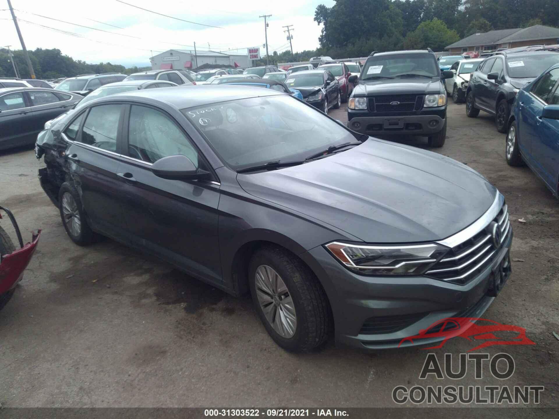 VOLKSWAGEN JETTA 2019 - 3VWC57BU5KM079847