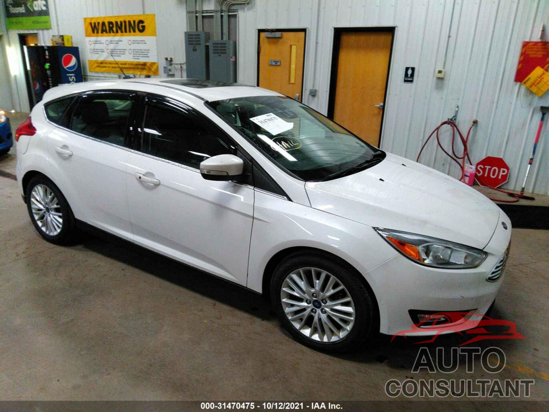 FORD FOCUS 2018 - 1FADP3N28JL270270