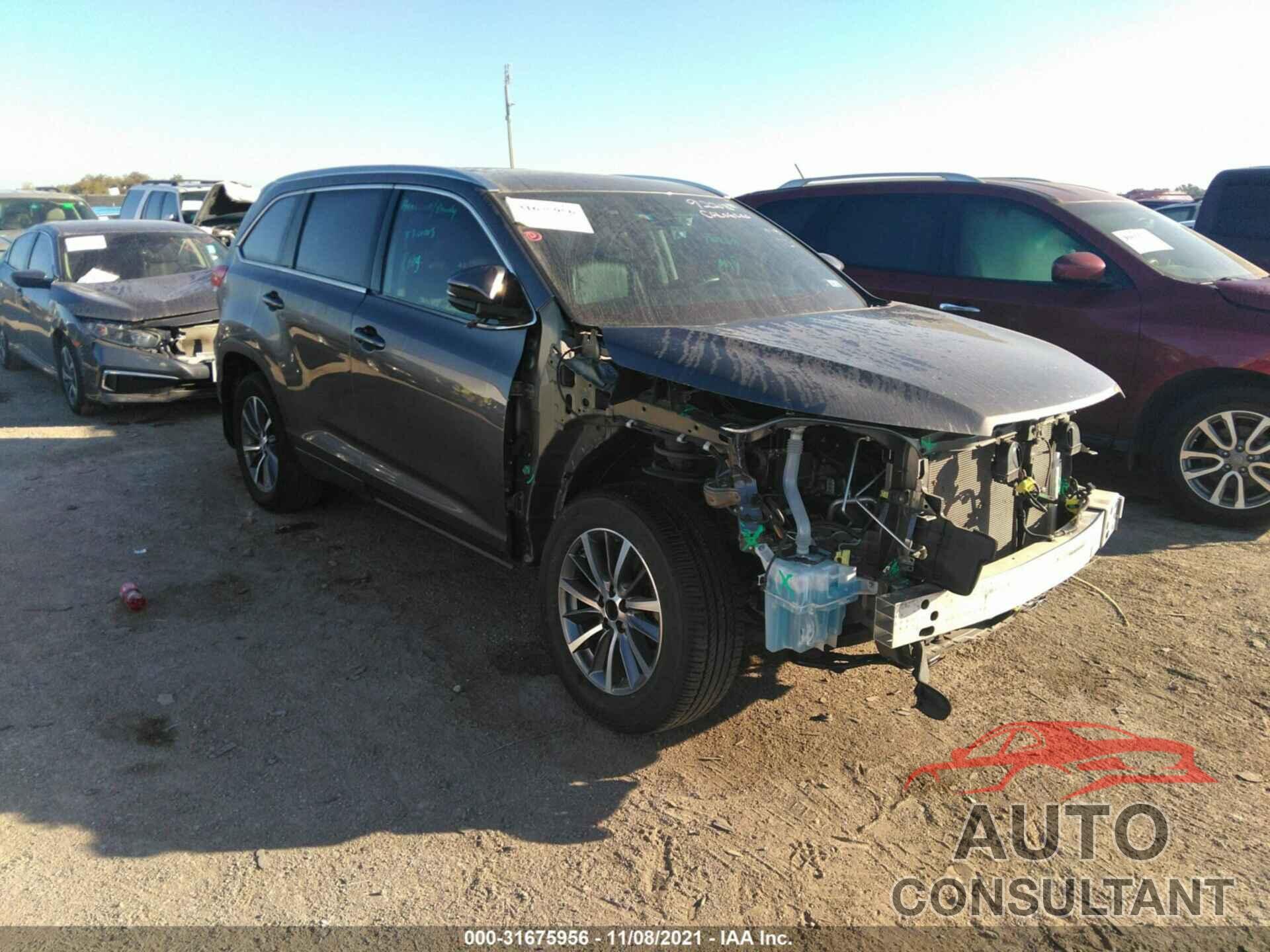TOYOTA HIGHLANDER 2018 - 5TDJZRFH7JS542707