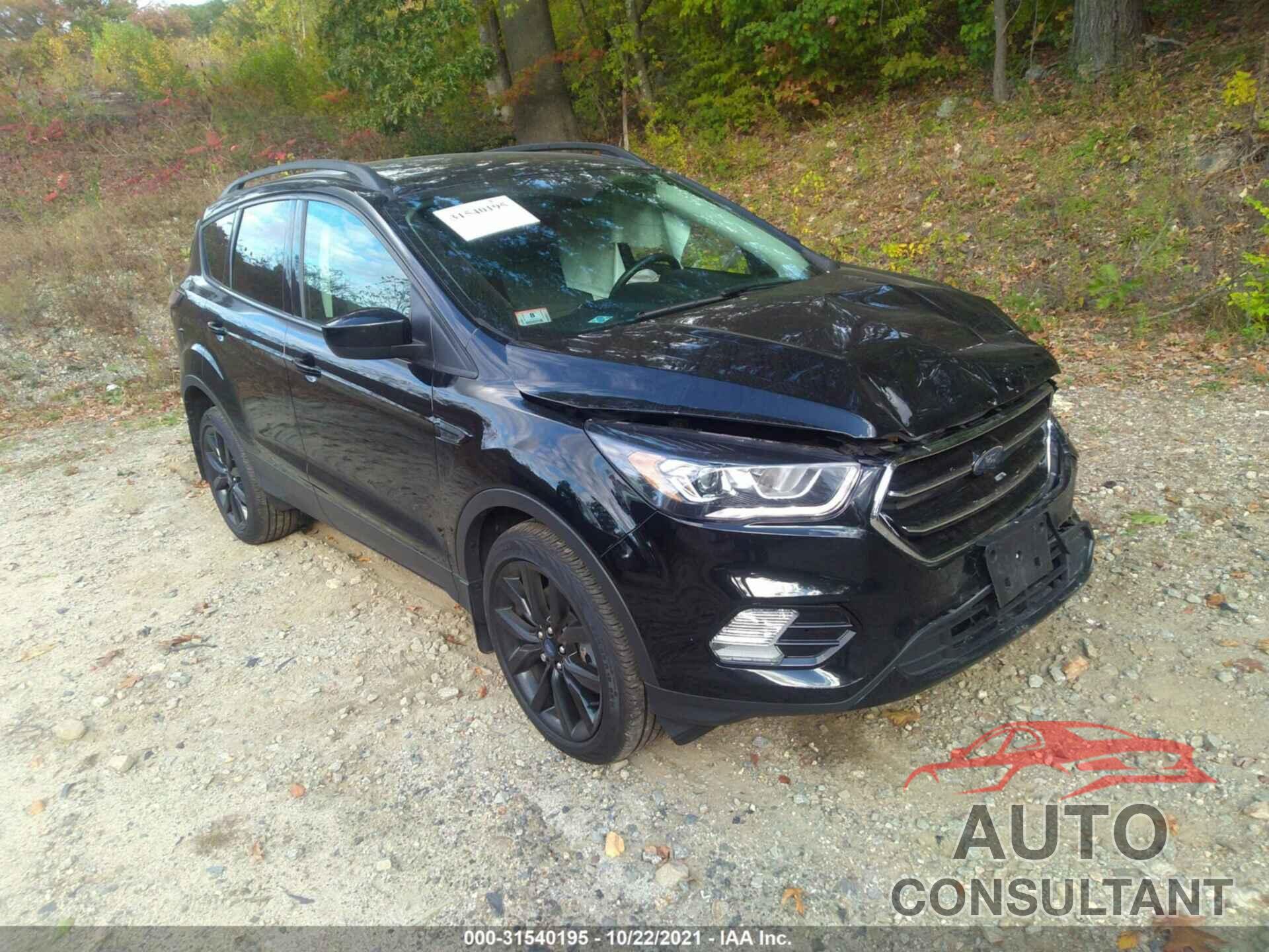 FORD ESCAPE 2018 - 1FMCU9GD0JUD24084