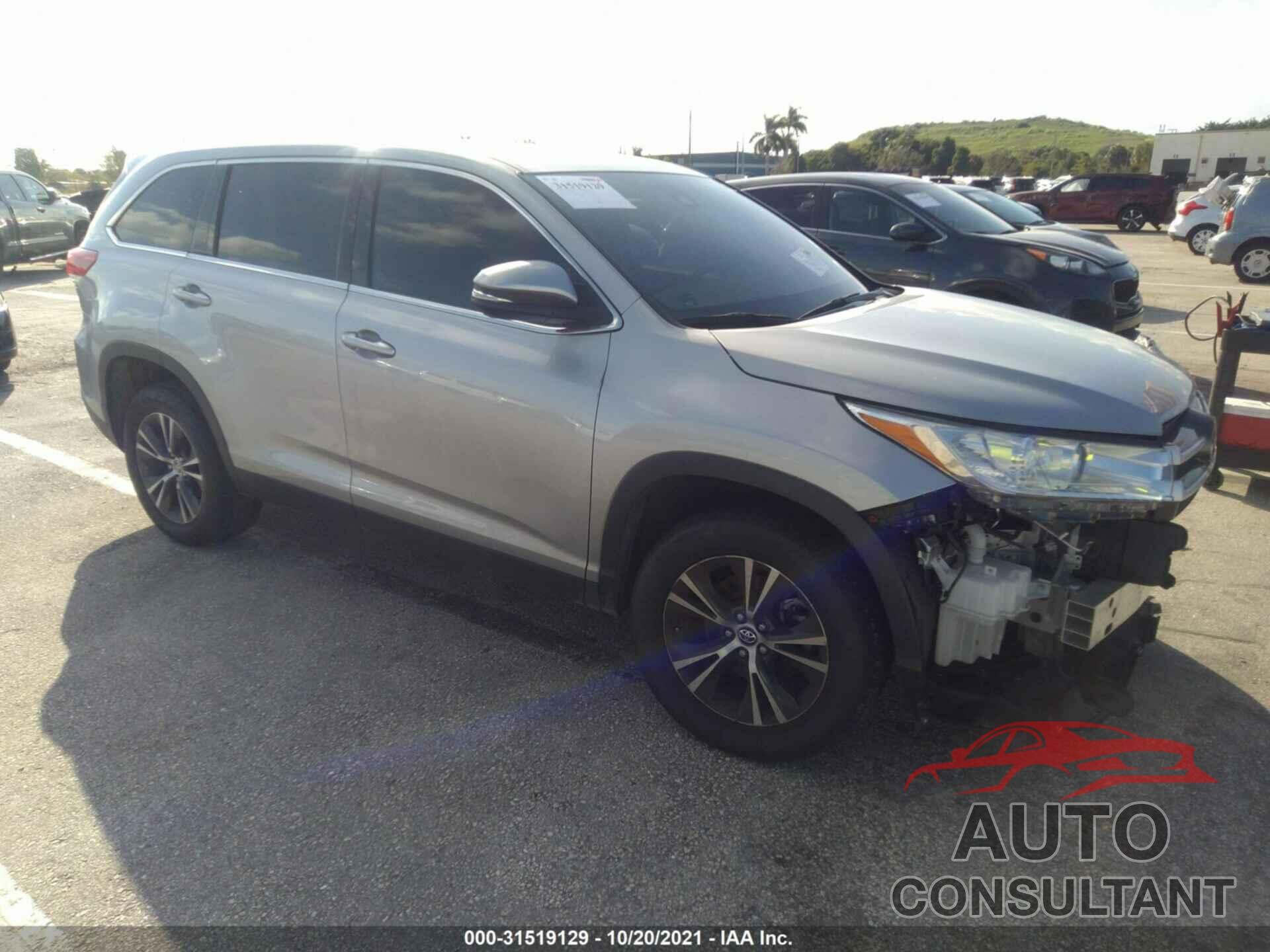 TOYOTA HIGHLANDER 2019 - 5TDZARFH3KS059582