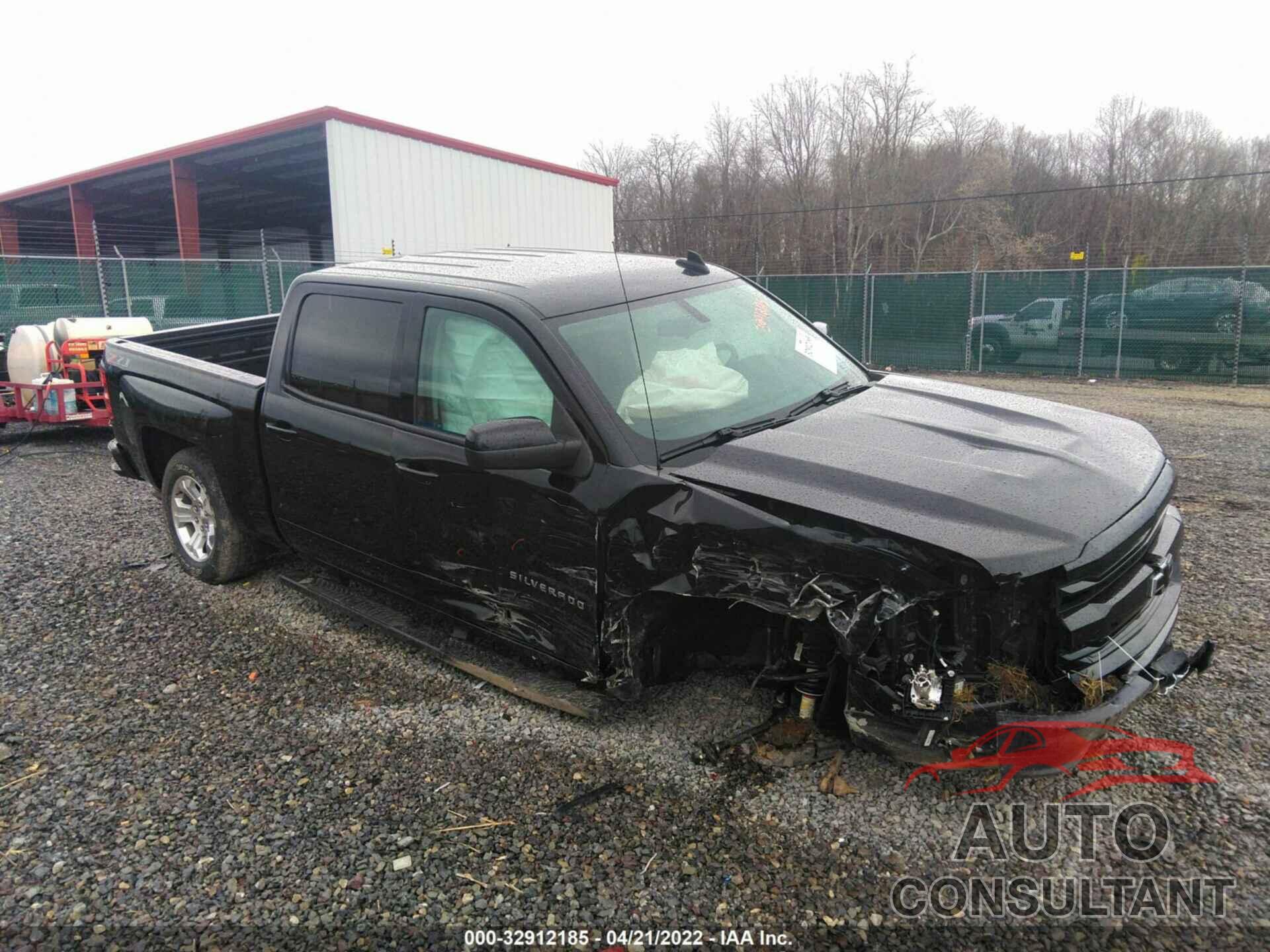 CHEVROLET SILVERADO 1500 2018 - 3GCUKREC1JG354741