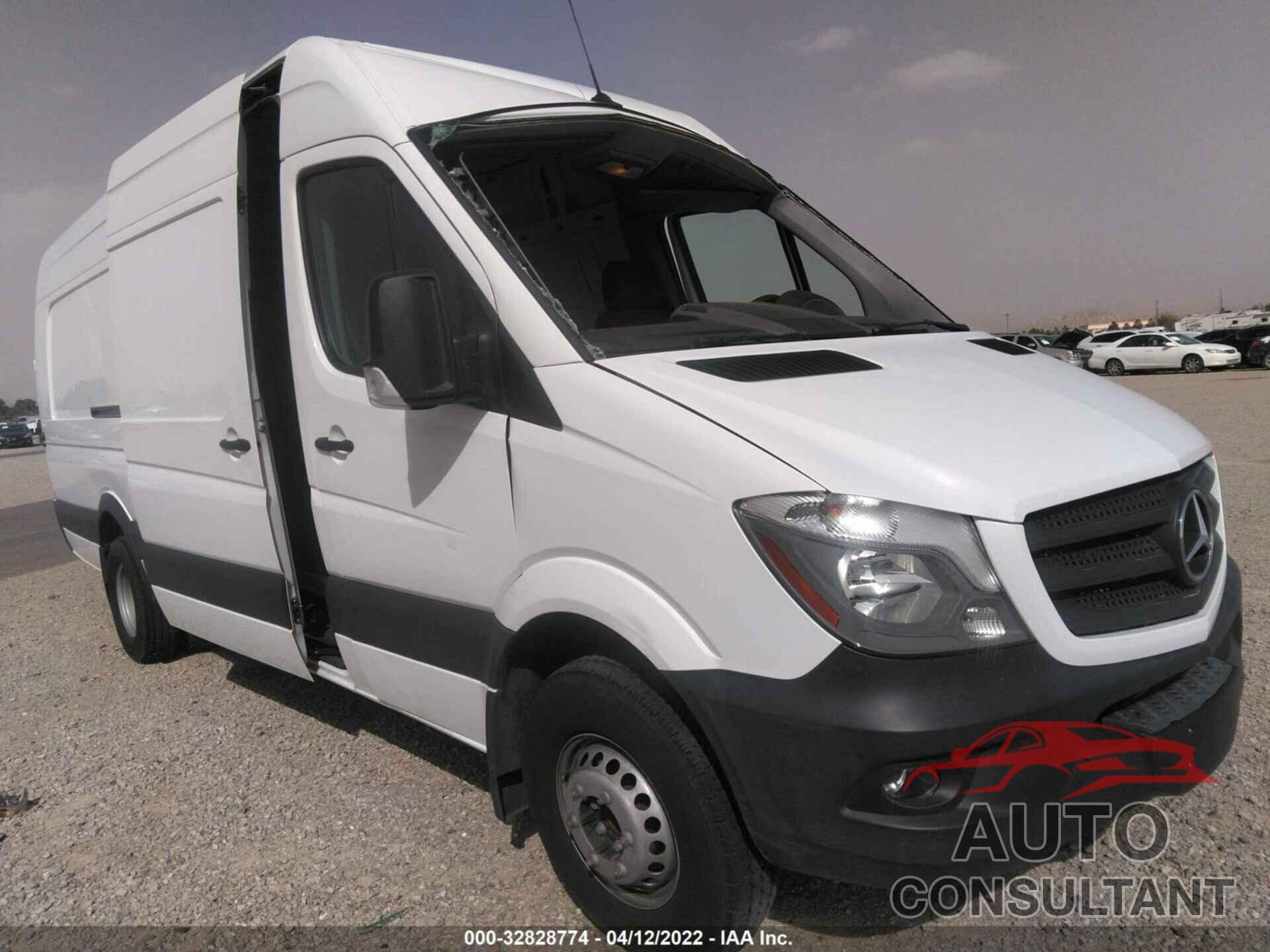 MERCEDES-BENZ SPRINTER 2018 - WD3PF4CC7JP646116