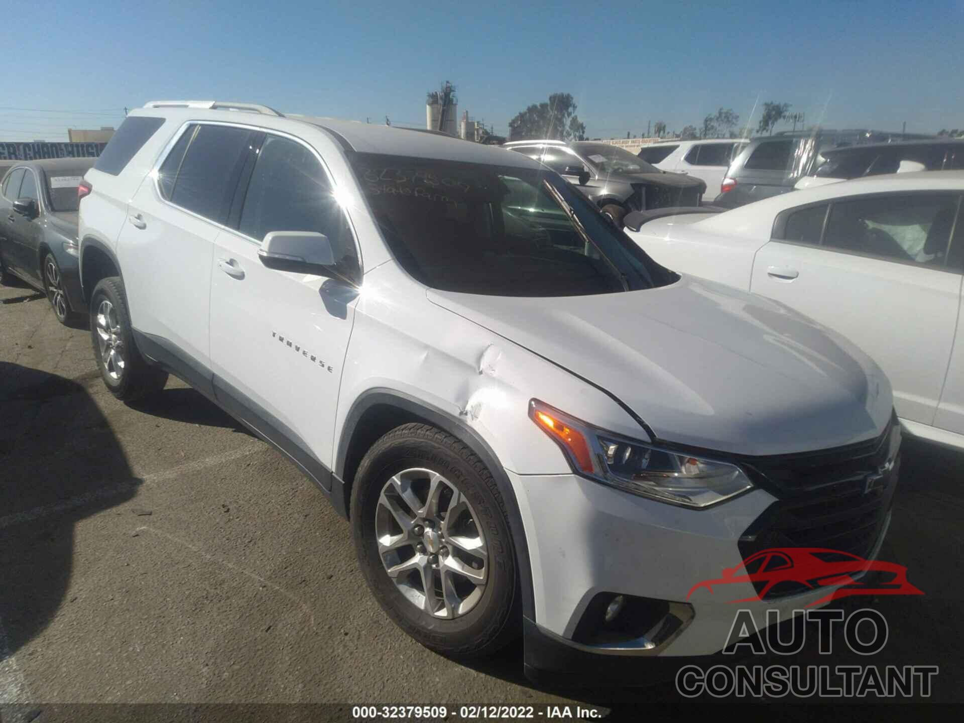 CHEVROLET TRAVERSE 2018 - 1GNERGKW3JJ159426