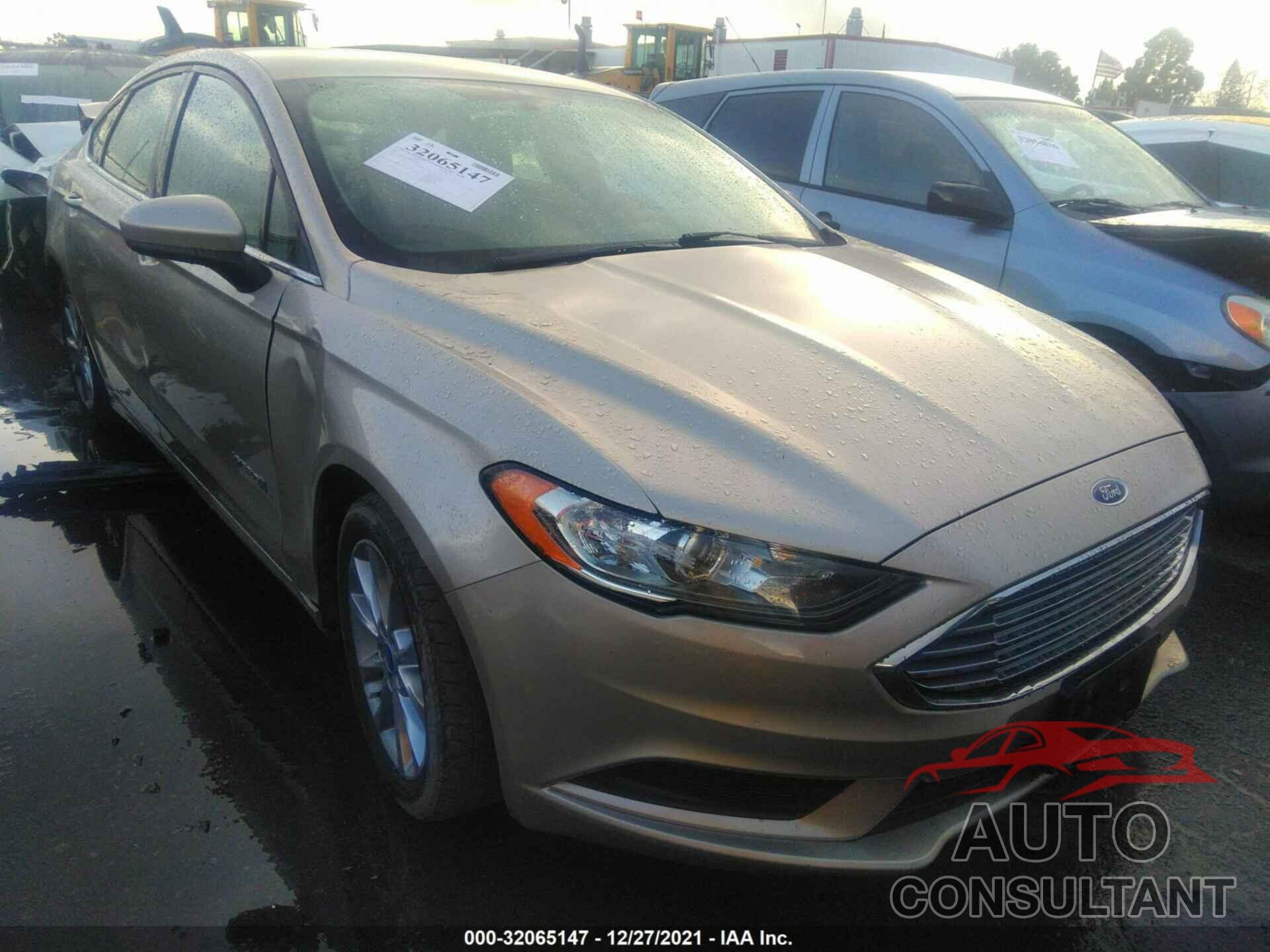 FORD FUSION 2017 - 3FA6P0LU2HR252998