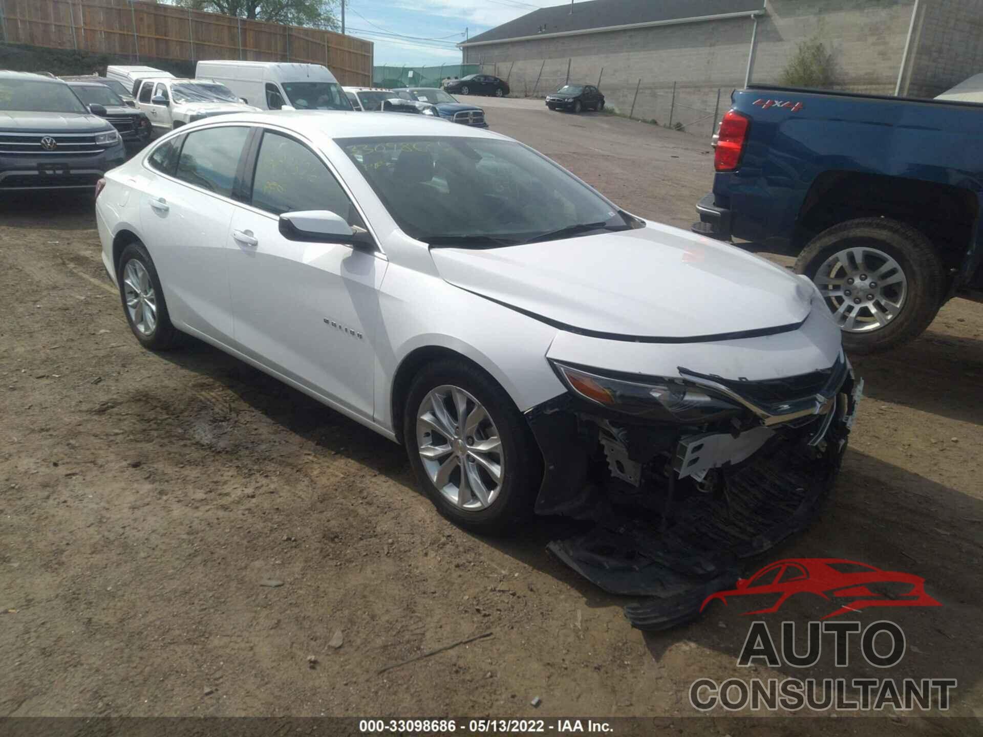 CHEVROLET MALIBU 2020 - 1G1ZD5ST8LF019275