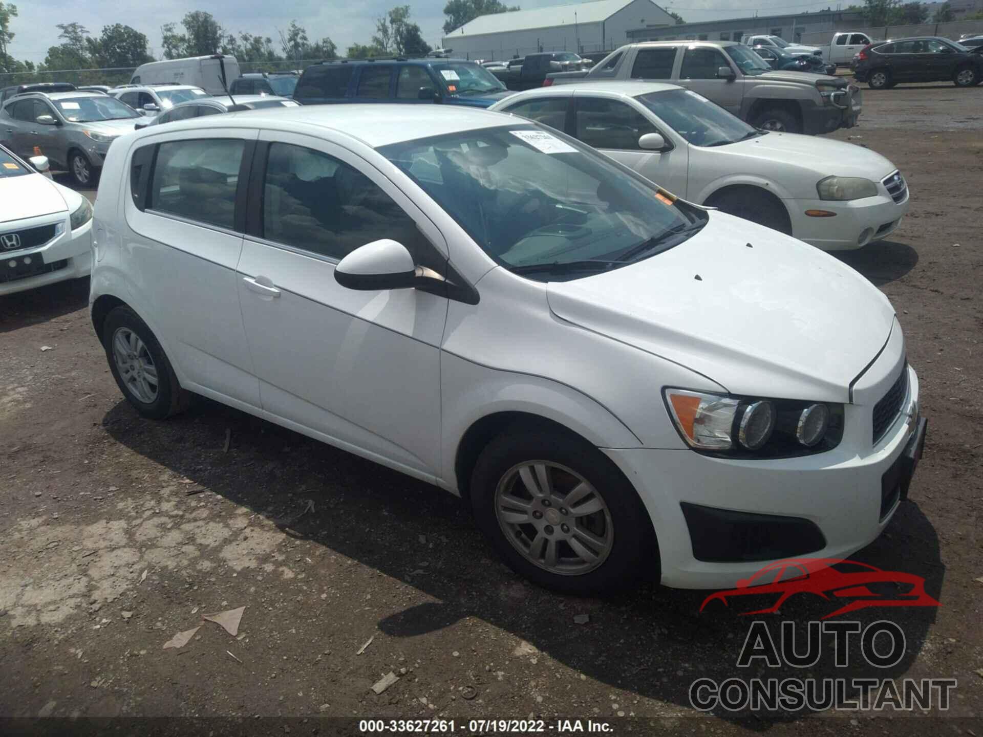 CHEVROLET SONIC 2016 - 1G1JC6SH5G4141899