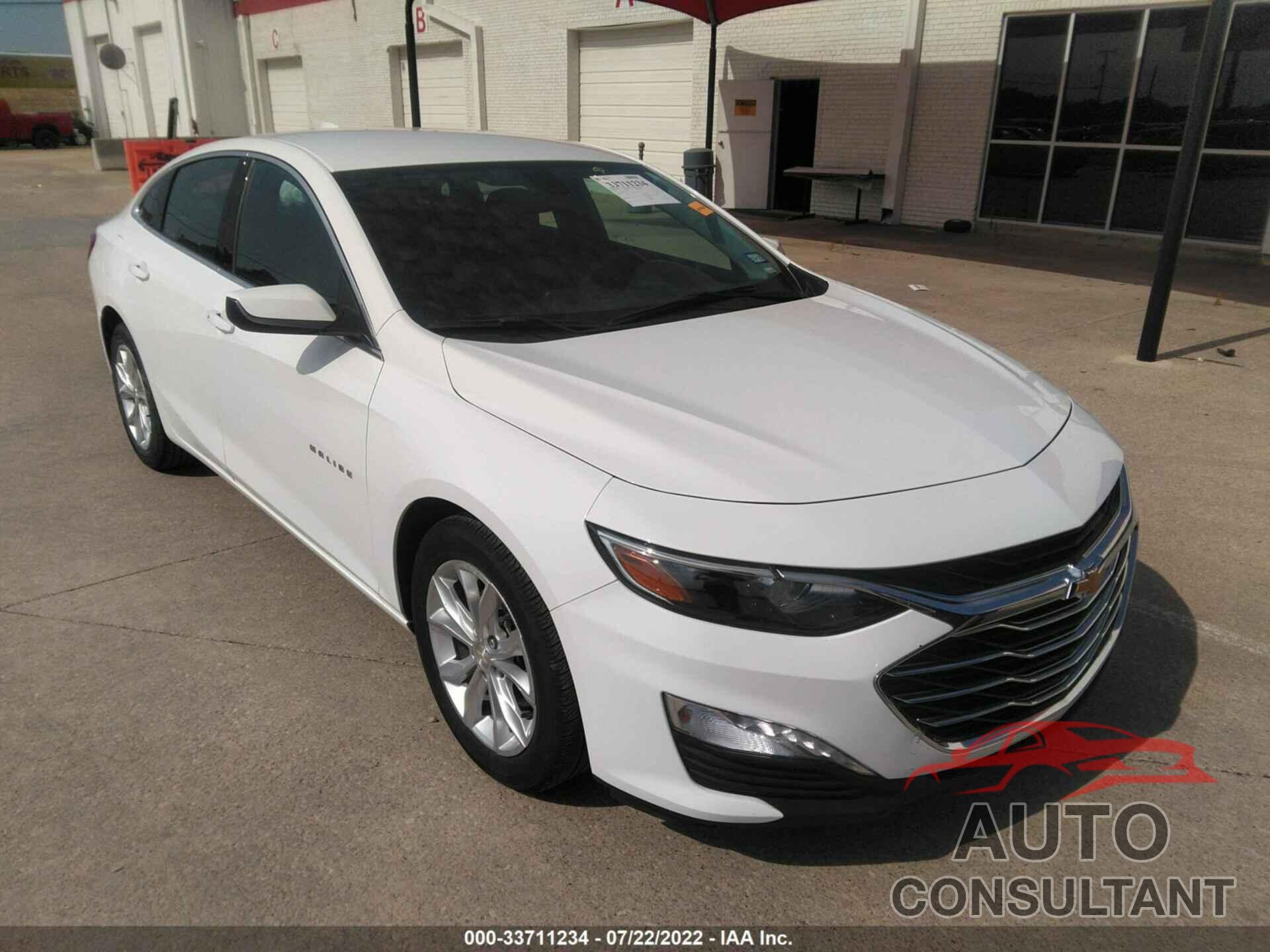CHEVROLET MALIBU 2020 - 1G1ZD5ST2LF033611