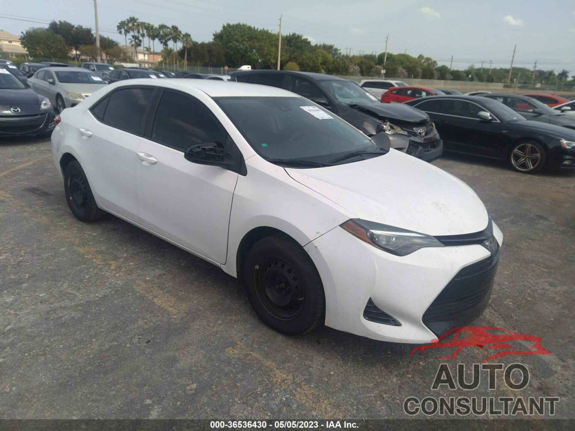 TOYOTA COROLLA 2018 - 2T1BURHE0JC979723