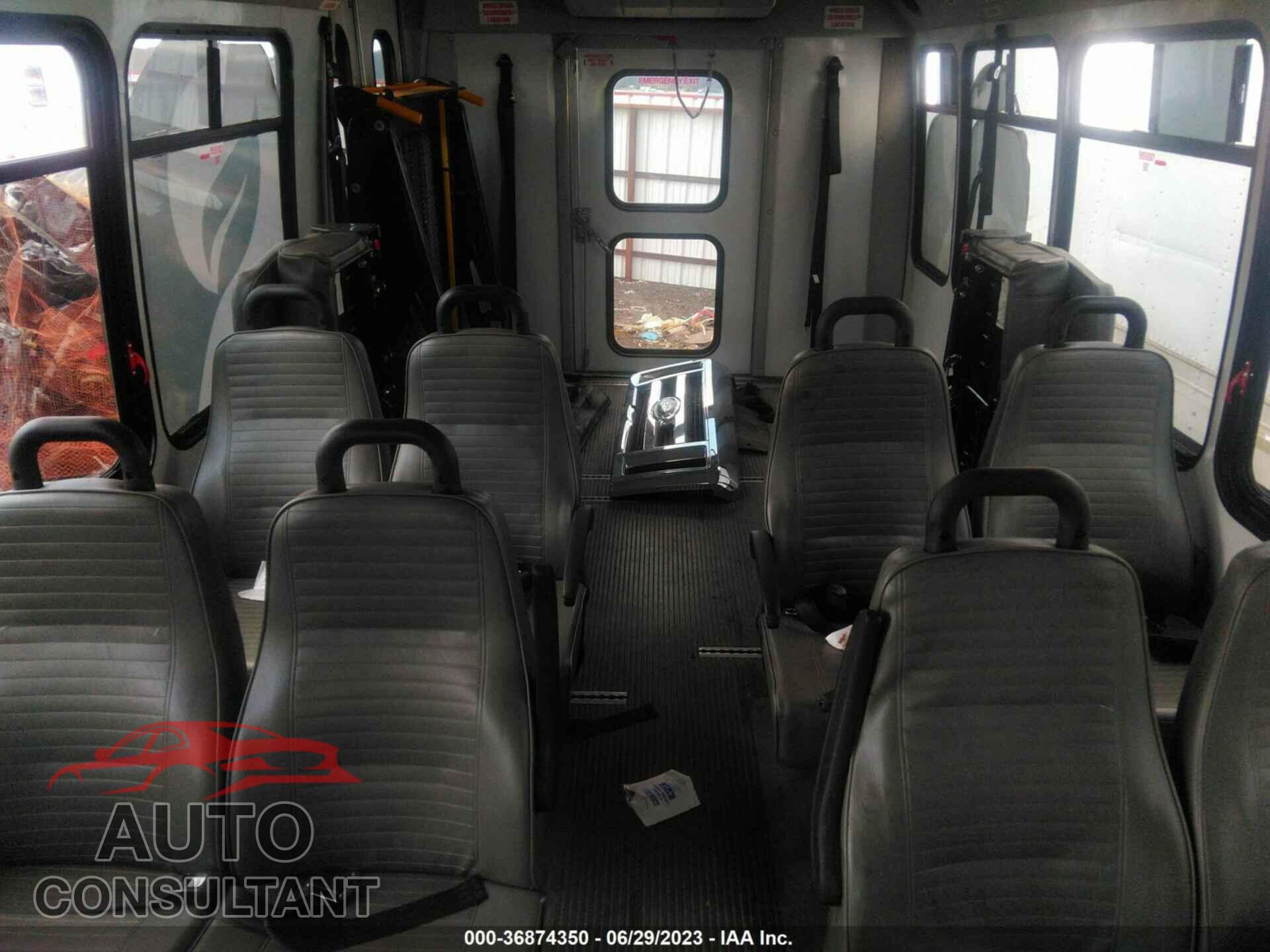 FORD E-350 CUTAWAY 2017 - 1FDEE3FS3HDC77632