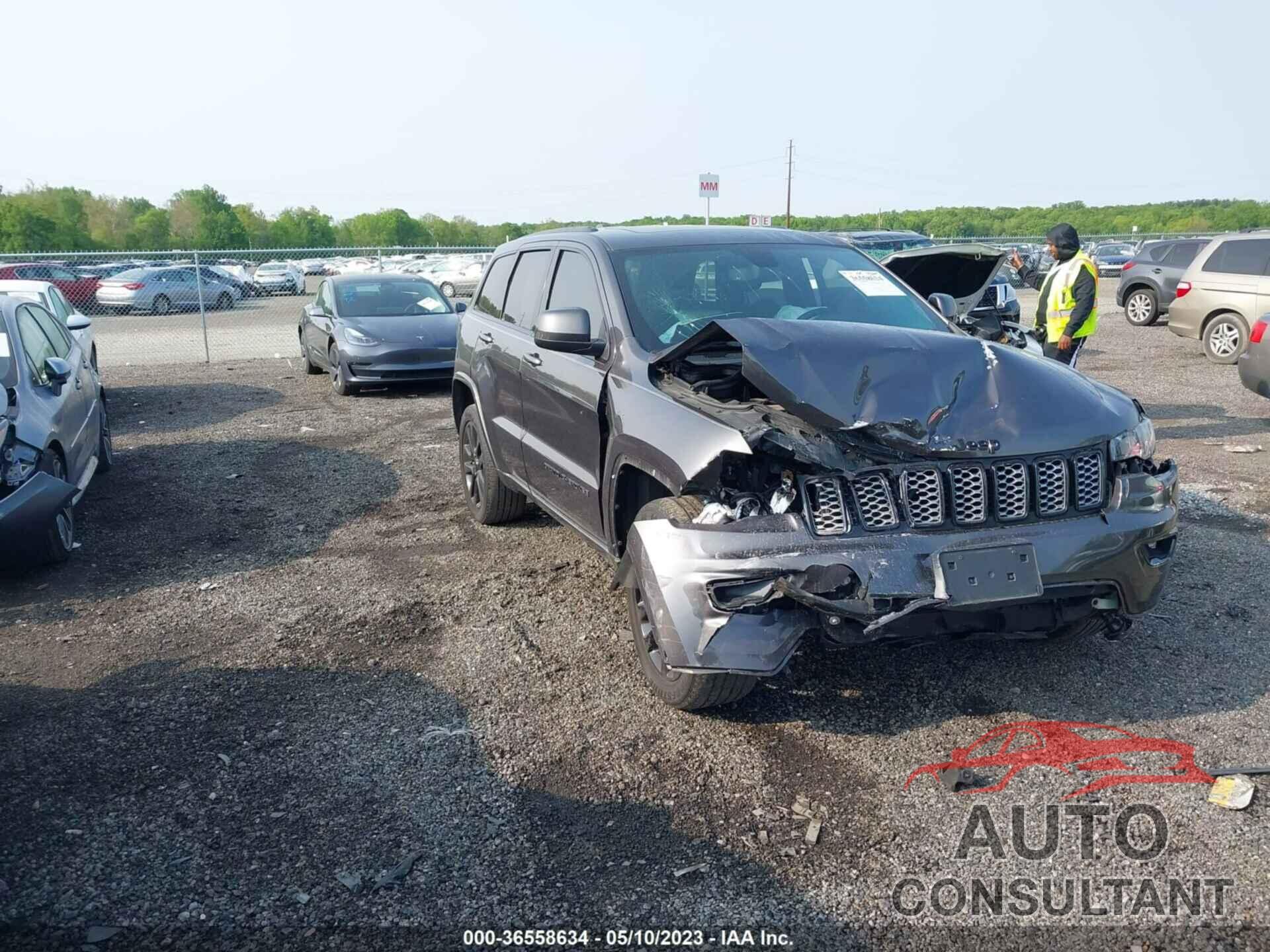 JEEP GRAND CHEROKEE 2019 - 1C4RJFAG2KC563832