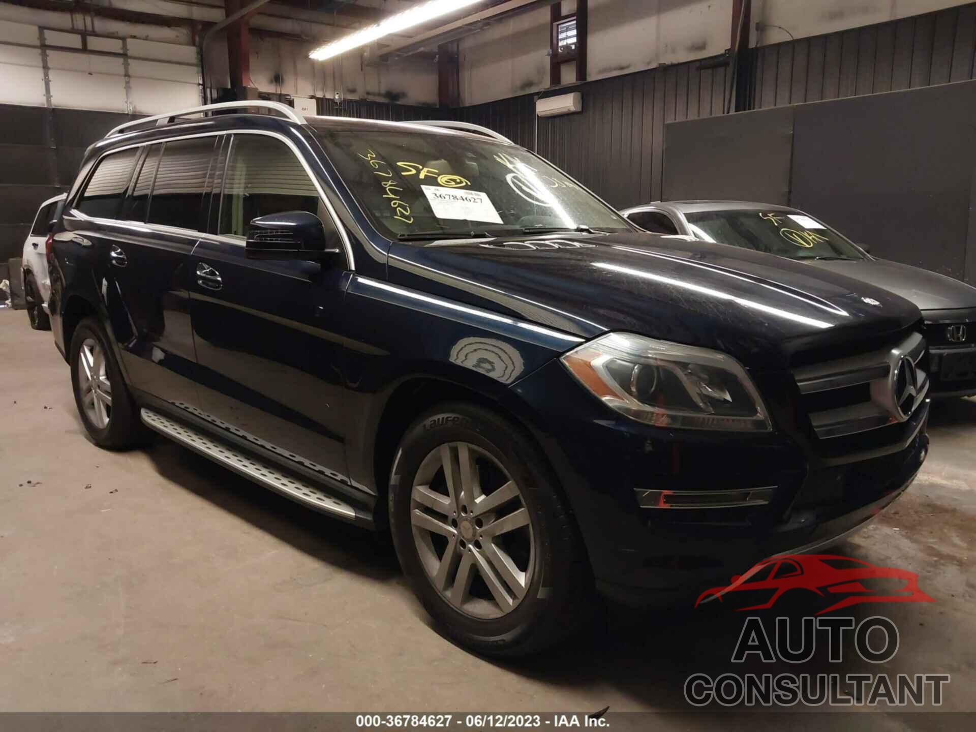 MERCEDES-BENZ GL 450 2016 - 4JGDF6EE2GA648642