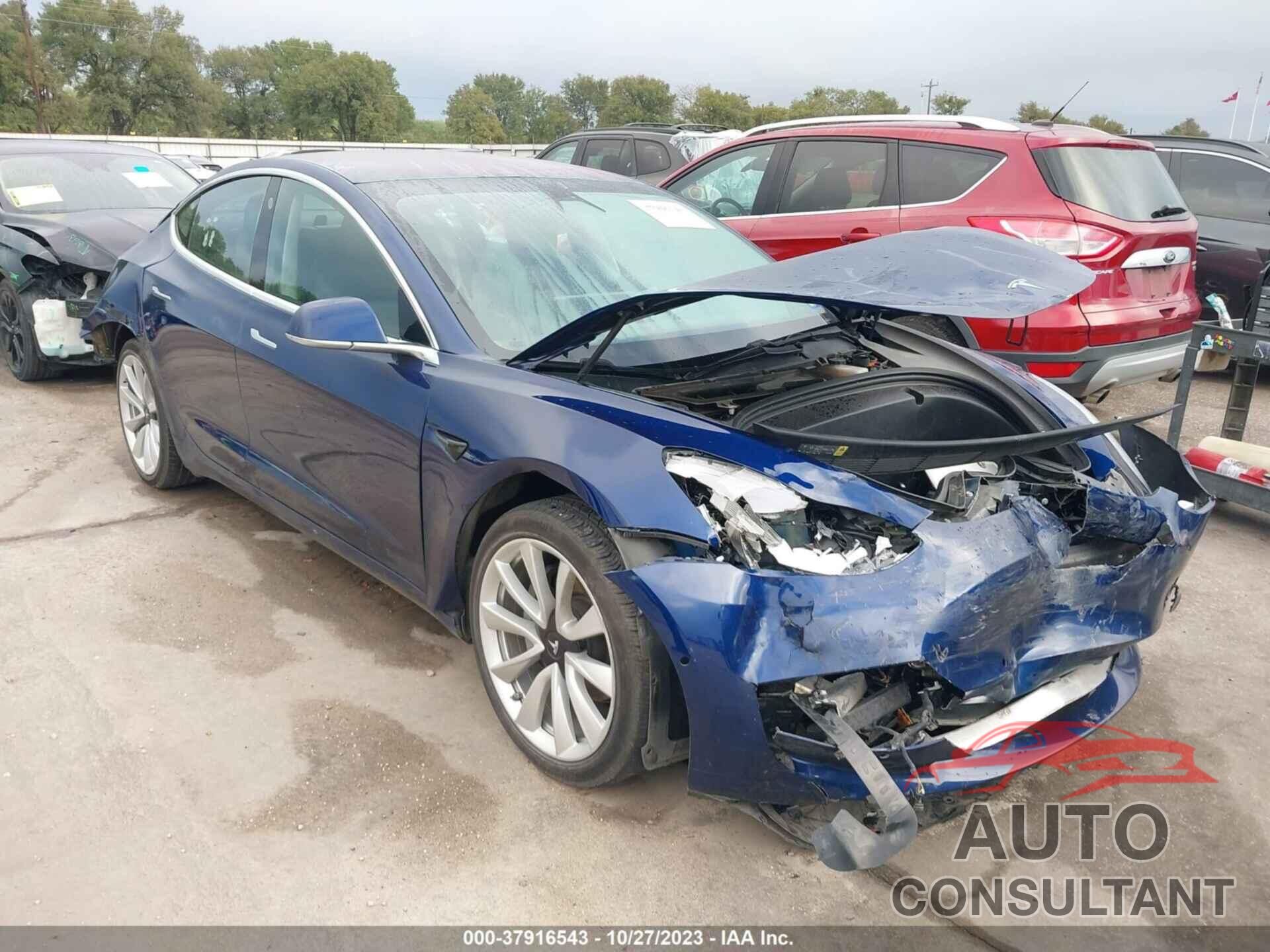 TESLA MODEL 3 2018 - 5YJ3E1EA6JF060101
