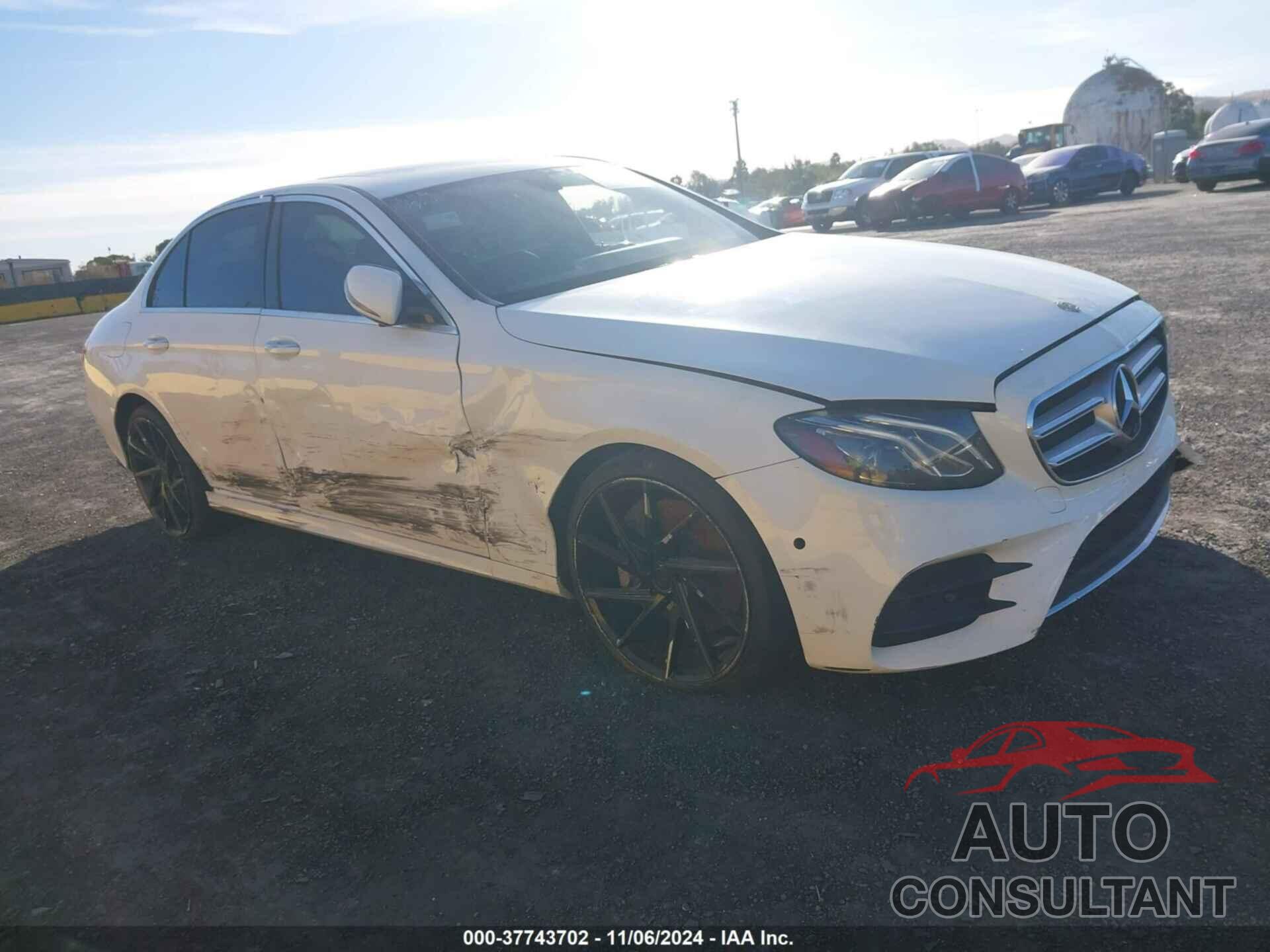 MERCEDES-BENZ E 300 2018 - WDDZF4JB2JA377640