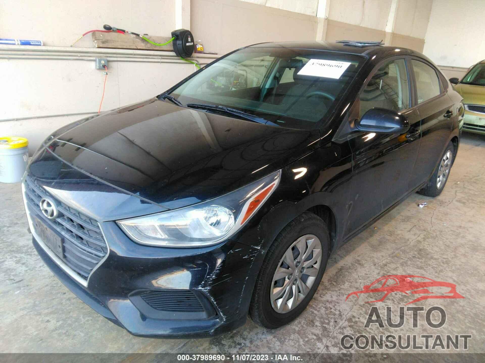 HYUNDAI ACCENT 2018 - 3KPC24A31JE012819