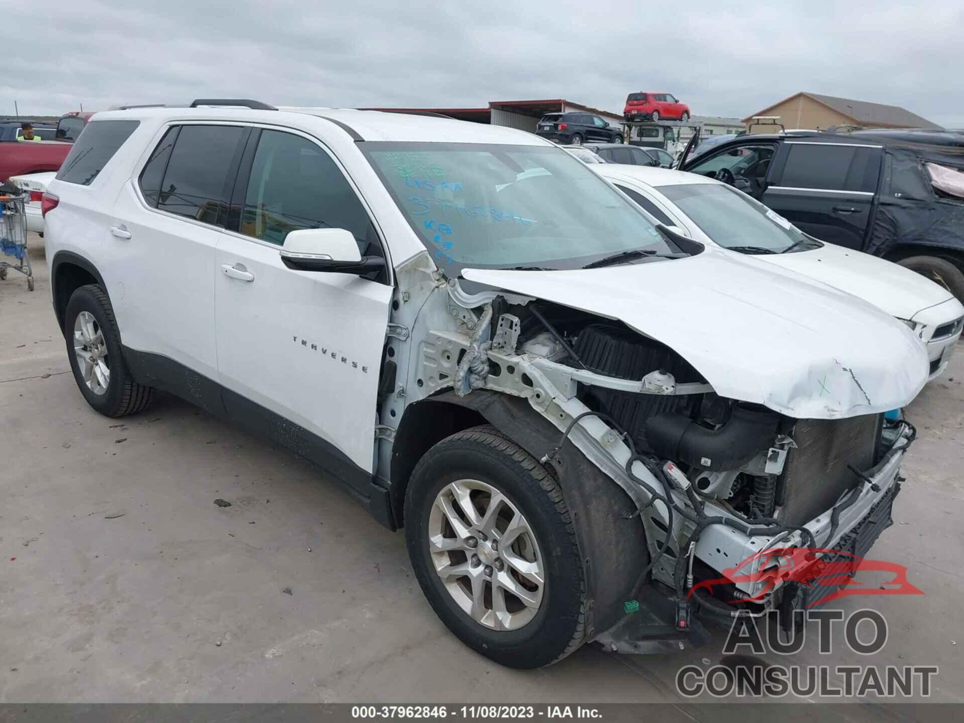 CHEVROLET TRAVERSE 2018 - 1GNERGKW2JJ257833