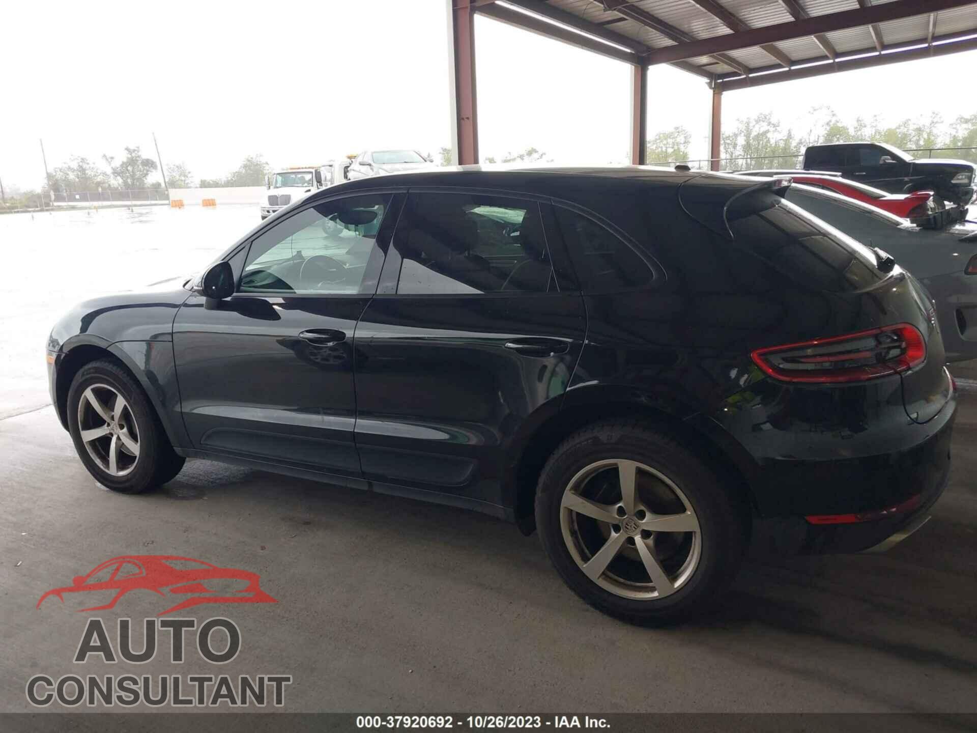 PORSCHE MACAN 2017 - WP1AA2A5XHLB06195