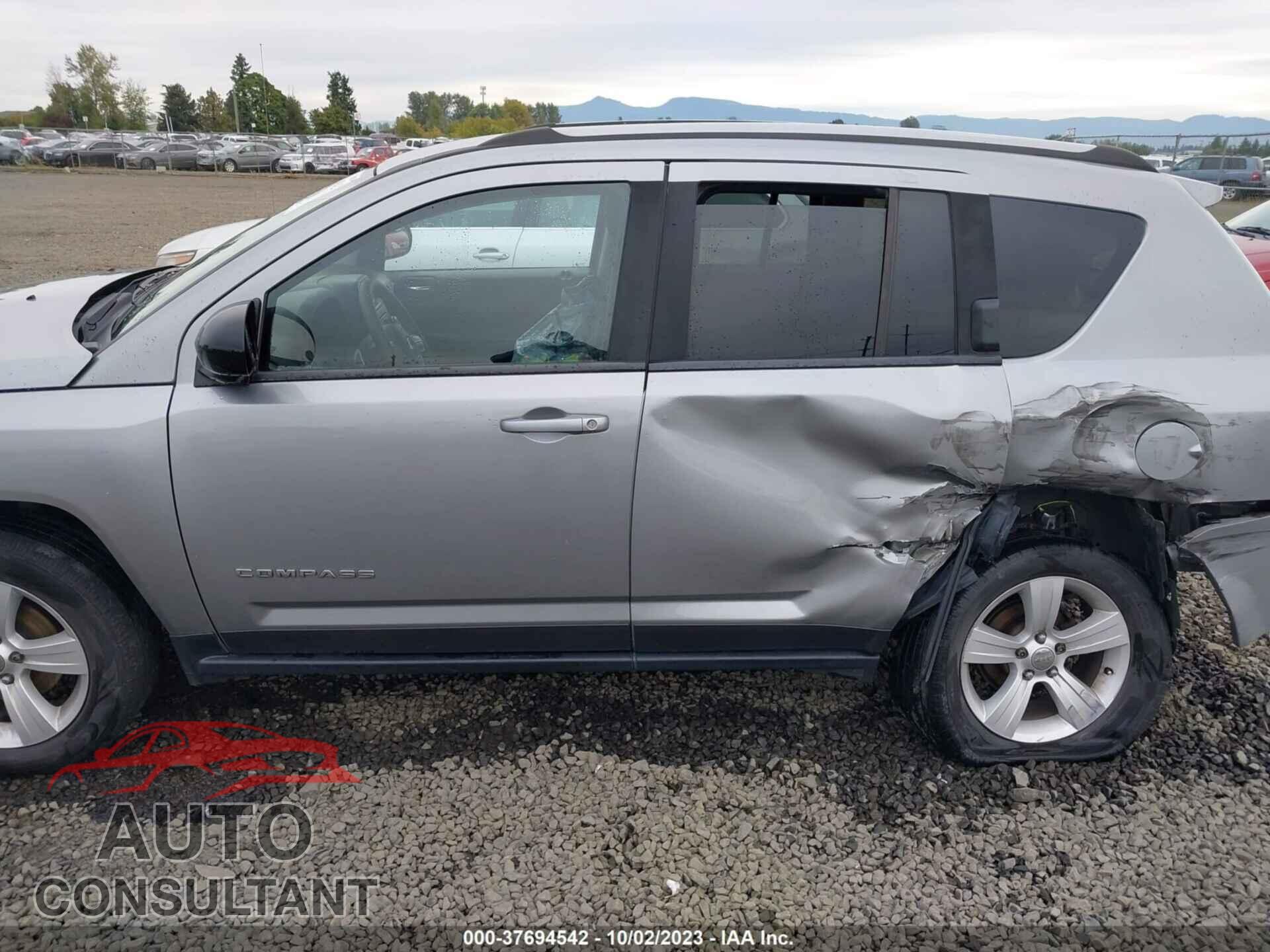 JEEP COMPASS 2016 - 1C4NJDBB2GD757137