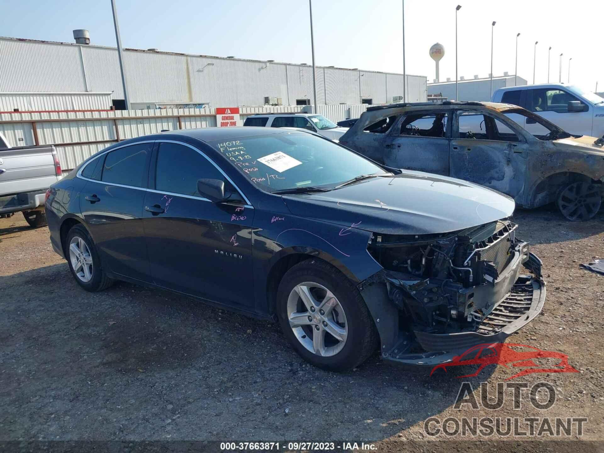 CHEVROLET MALIBU 2022 - 1G1ZB5ST3NF186376