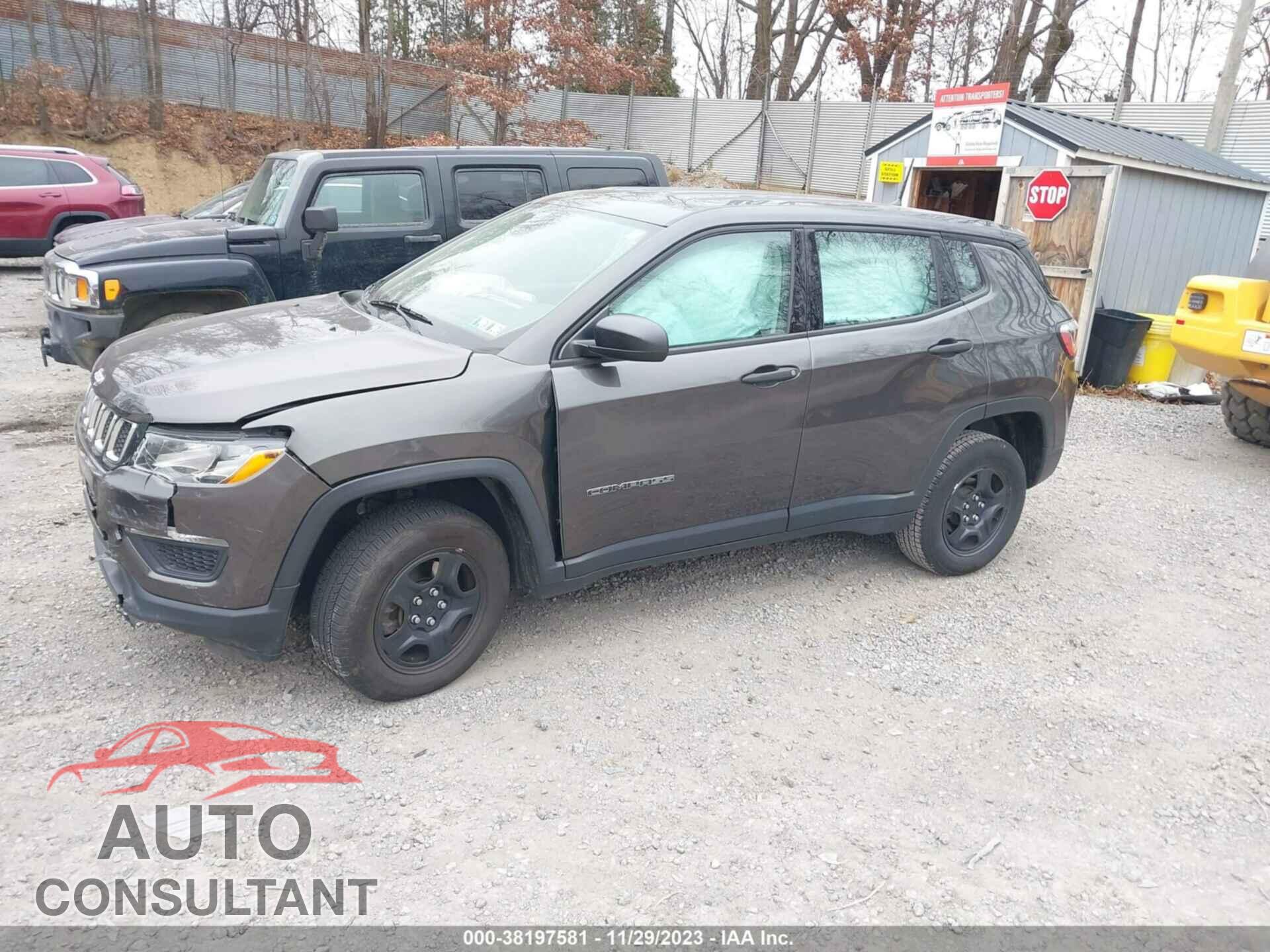 JEEP COMPASS 2018 - 3C4NJDAB4JT191355