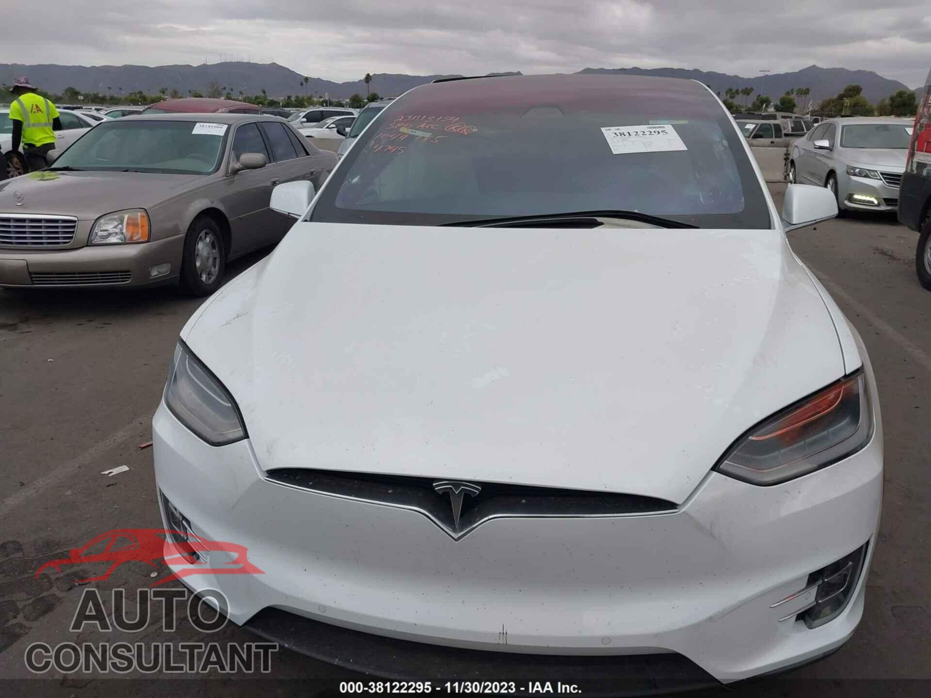 TESLA MODEL X 2017 - 5YJXCDE29HF044745