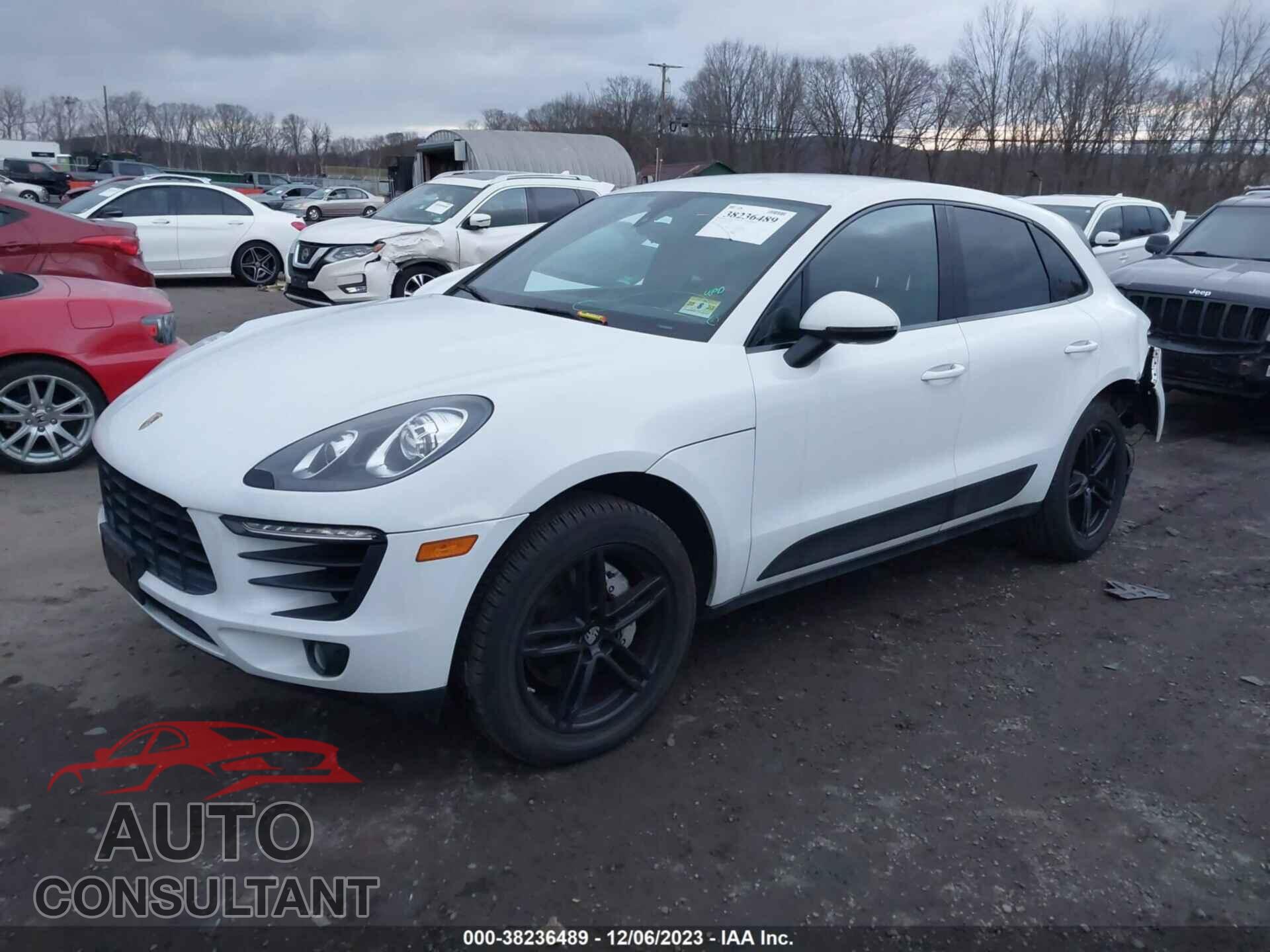PORSCHE MACAN 2016 - WP1AB2A51GLB48024