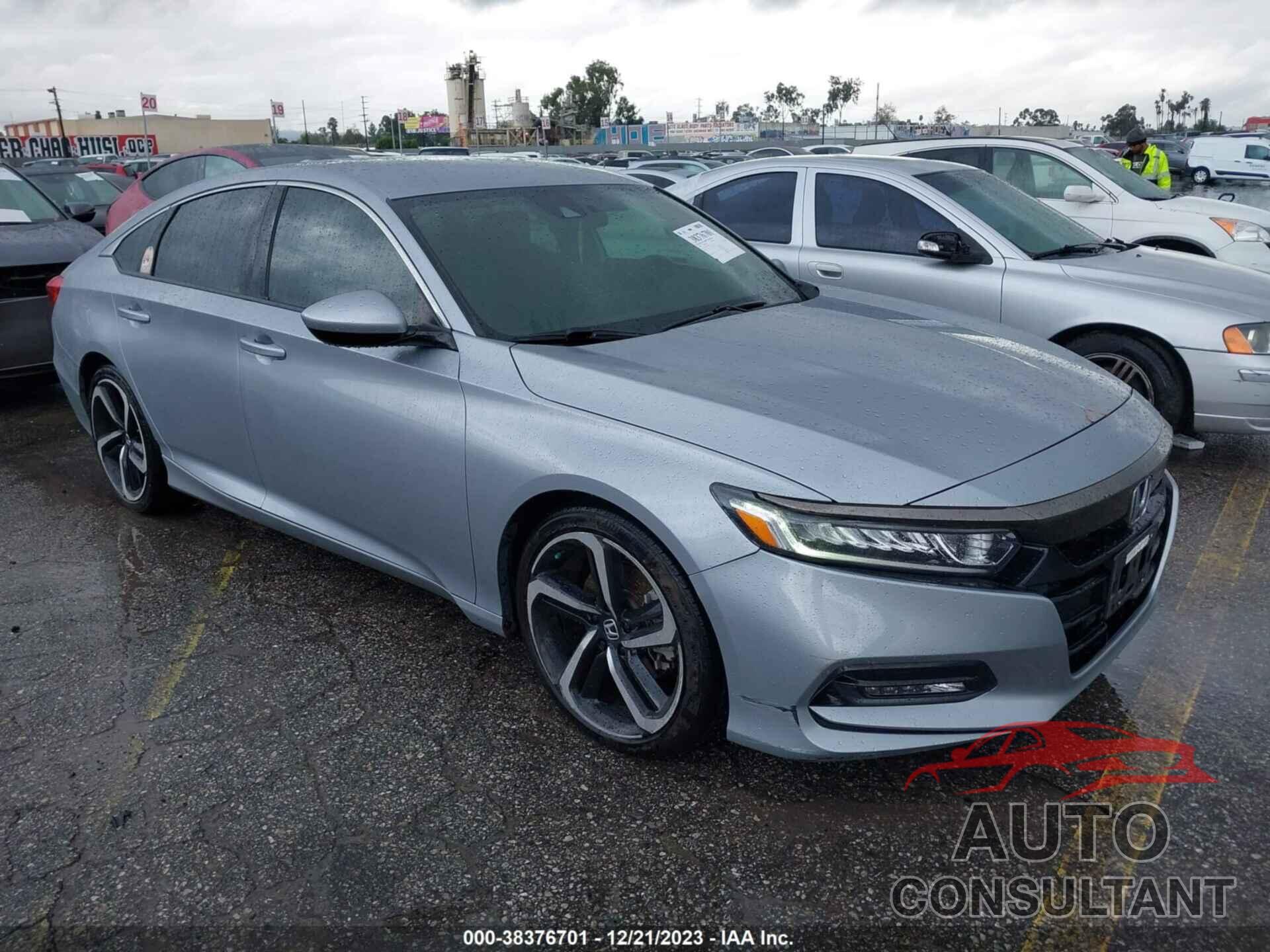 HONDA ACCORD 2018 - 1HGCV1F35JA001647