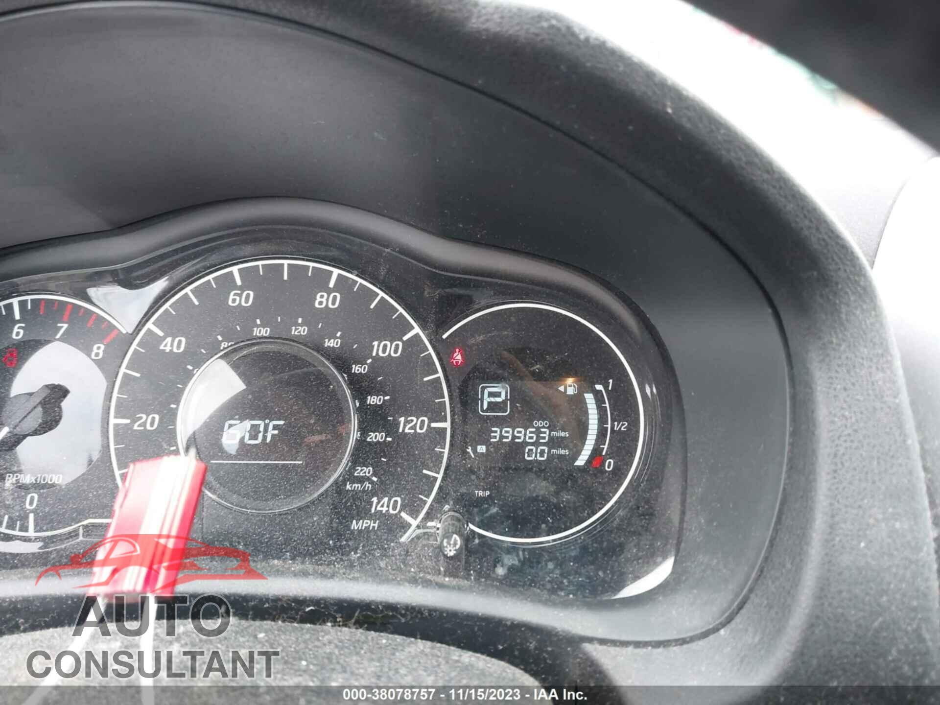 NISSAN VERSA NOTE 2017 - 3N1CE2CP3HL353868