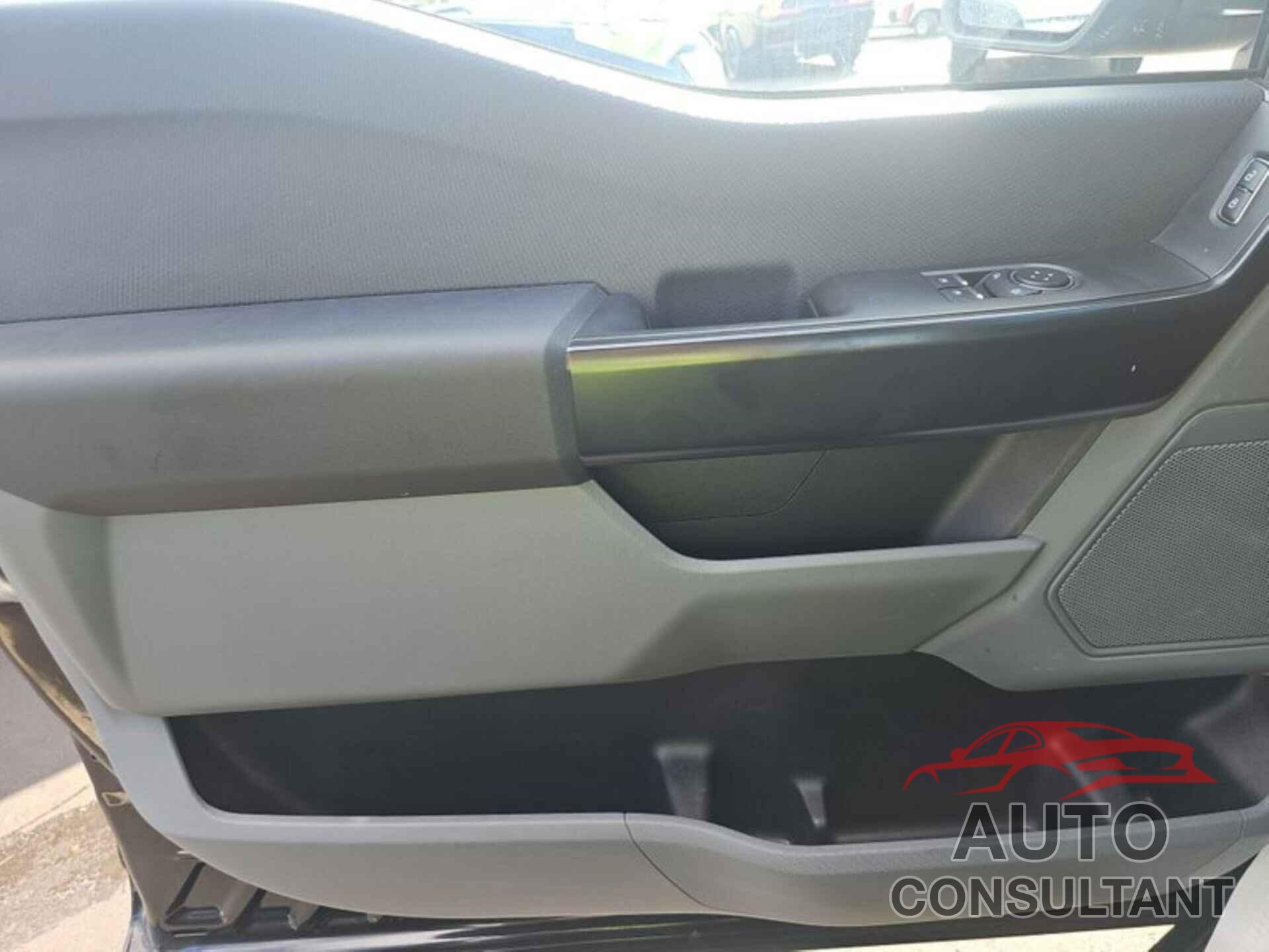 FORD F-150 2021 - 1FTMF1CB3MKF08976