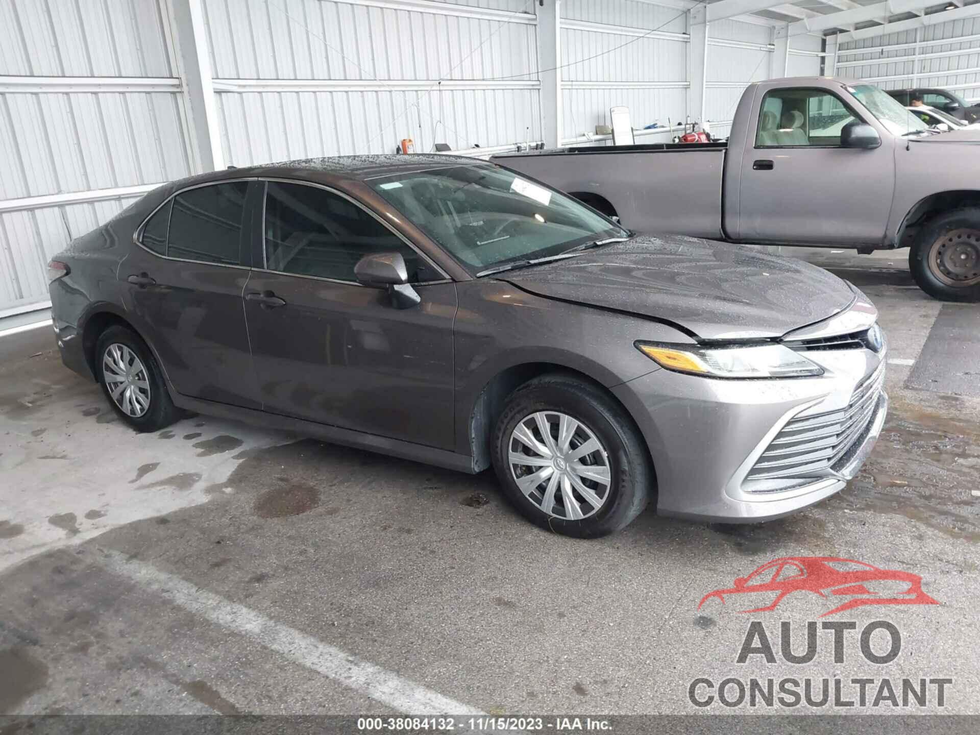 TOYOTA CAMRY 2022 - 4T1C31AK0NU598838