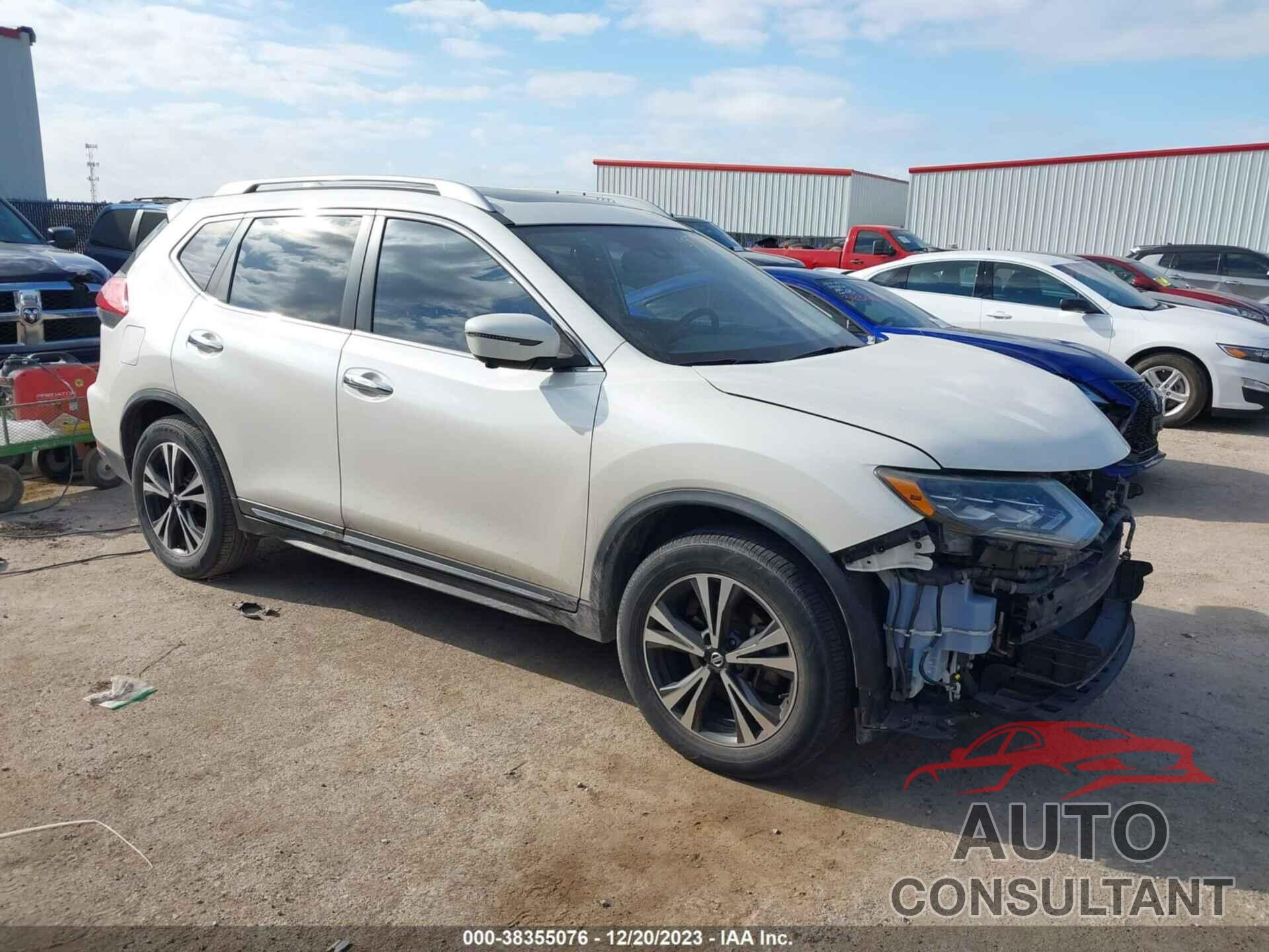 NISSAN ROGUE 2017 - JN8AT2MT2HW151589