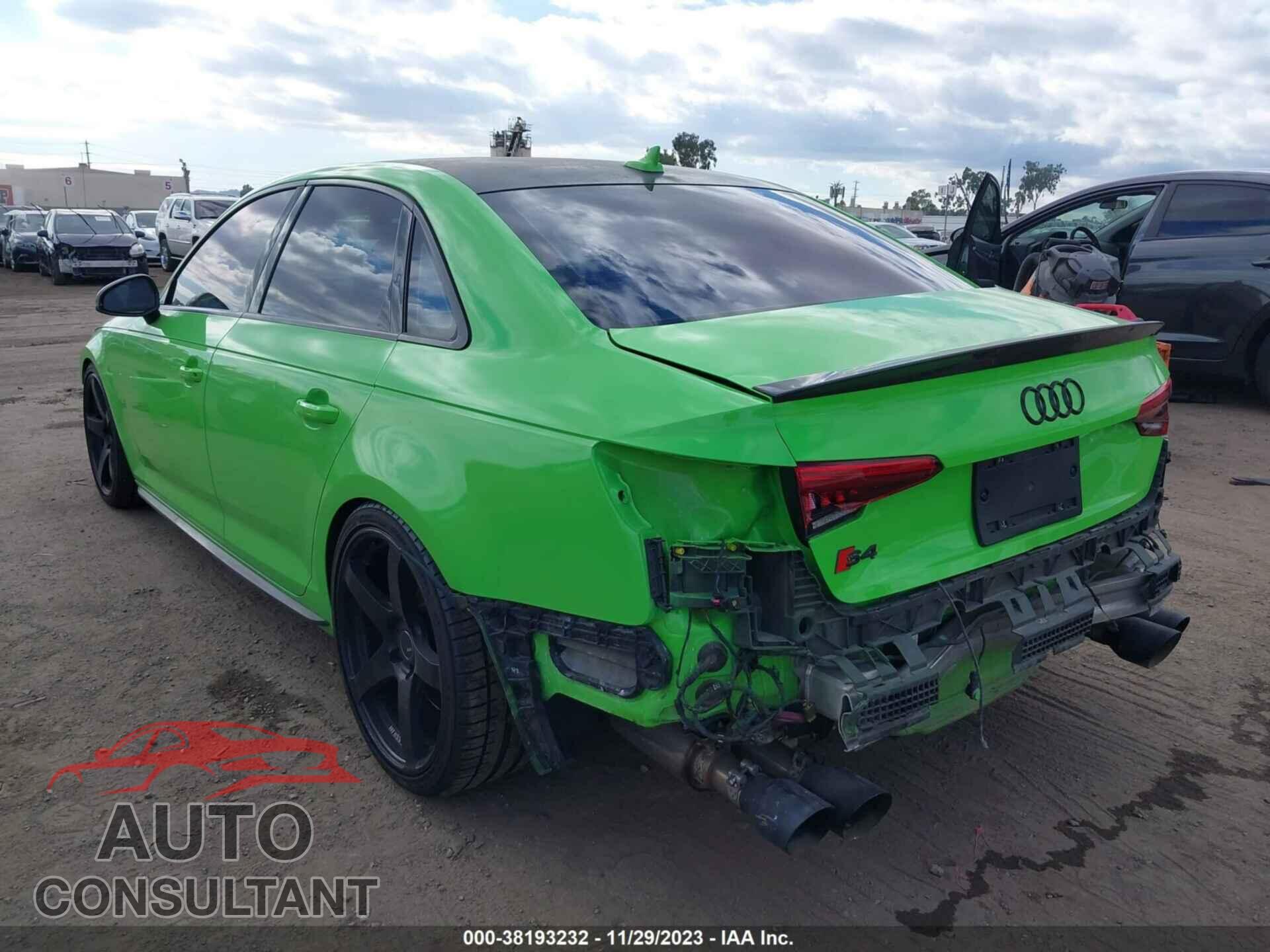 AUDI S4 2018 - WAUC4BF42JA003630