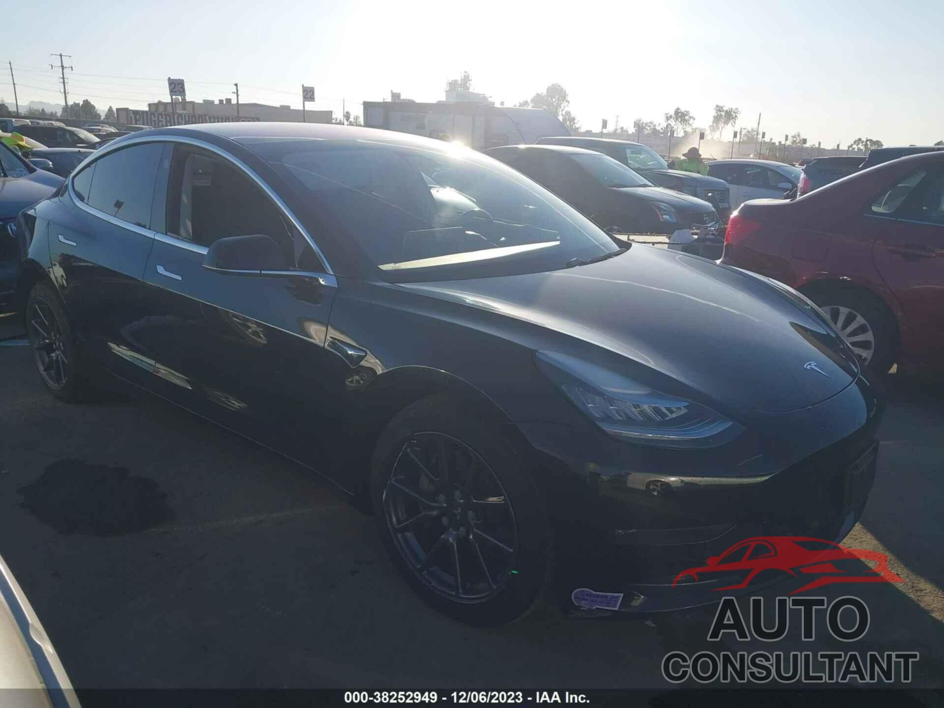 TESLA MODEL 3 2019 - 5YJ3E1EA7KF190003