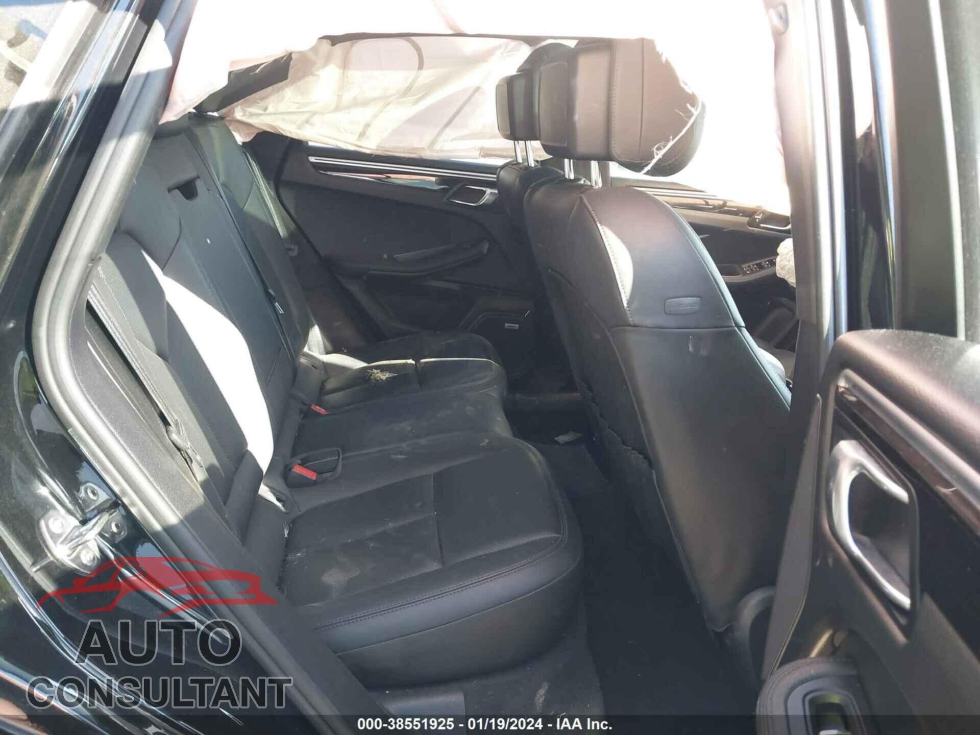 PORSCHE MACAN 2019 - WP1AA2A58KLB02217