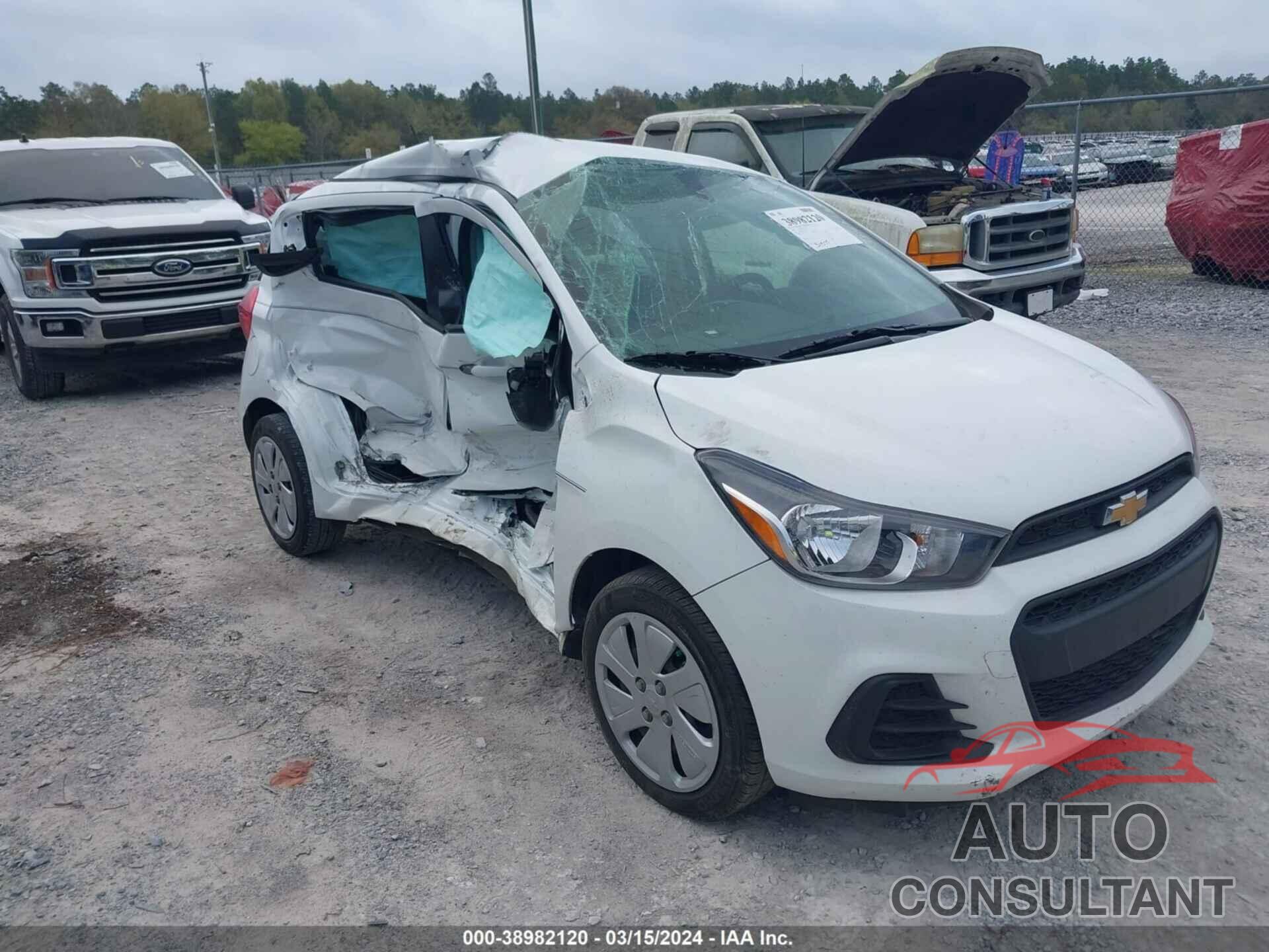 CHEVROLET SPARK 2018 - KL8CB6SA3JC440870