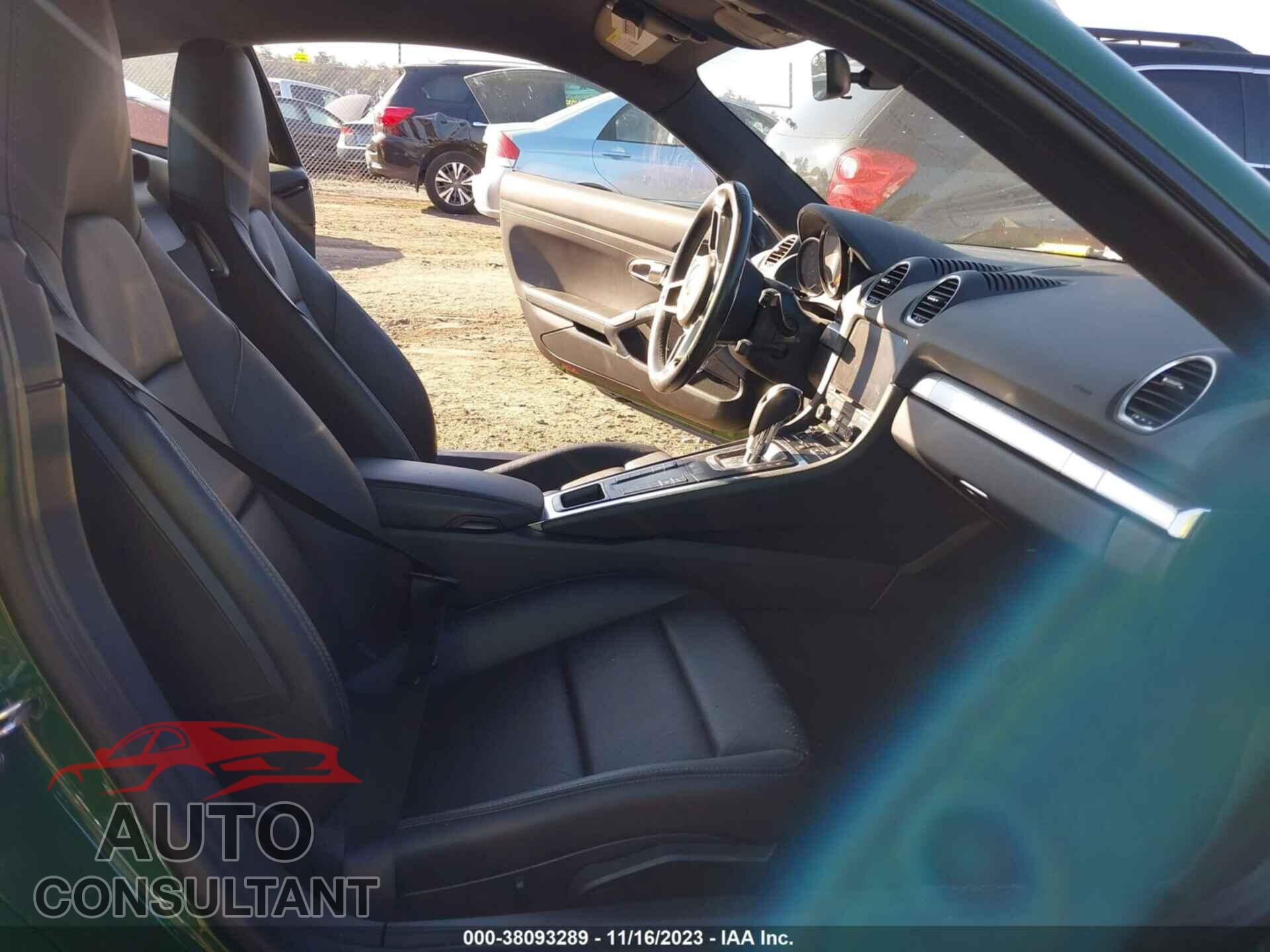 PORSCHE 718 CAYMAN 2017 - WP0AB2A82HS286030
