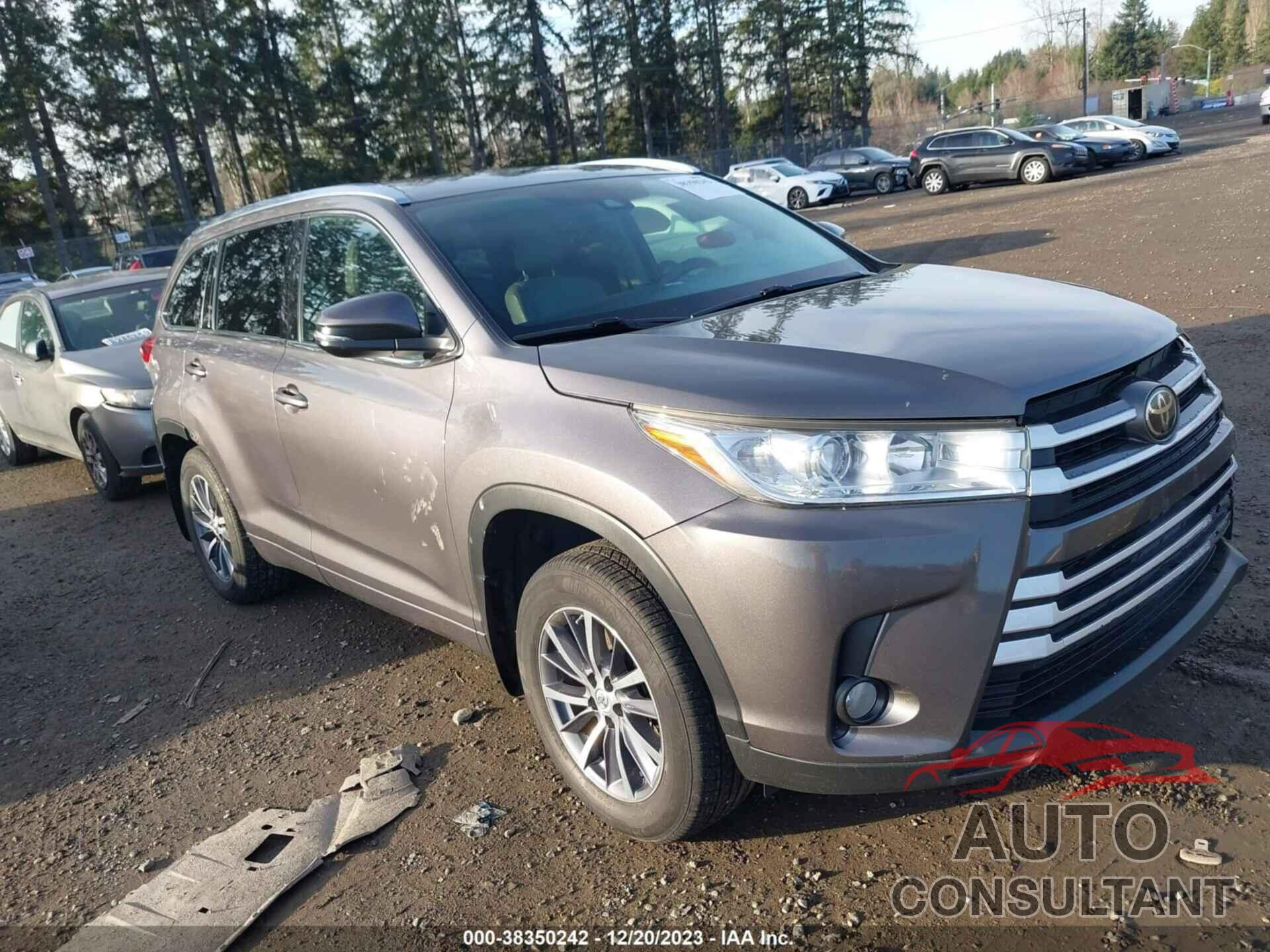 TOYOTA HIGHLANDER 2017 - 5TDJZRFH3HS416192